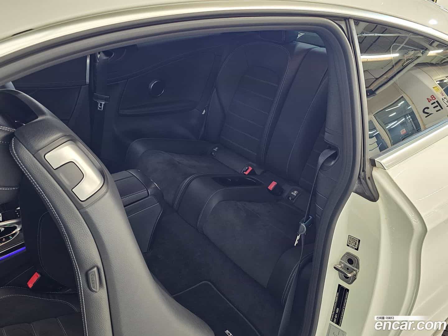 C-Class Mercedes-Benz 2023.7-OUTER-006