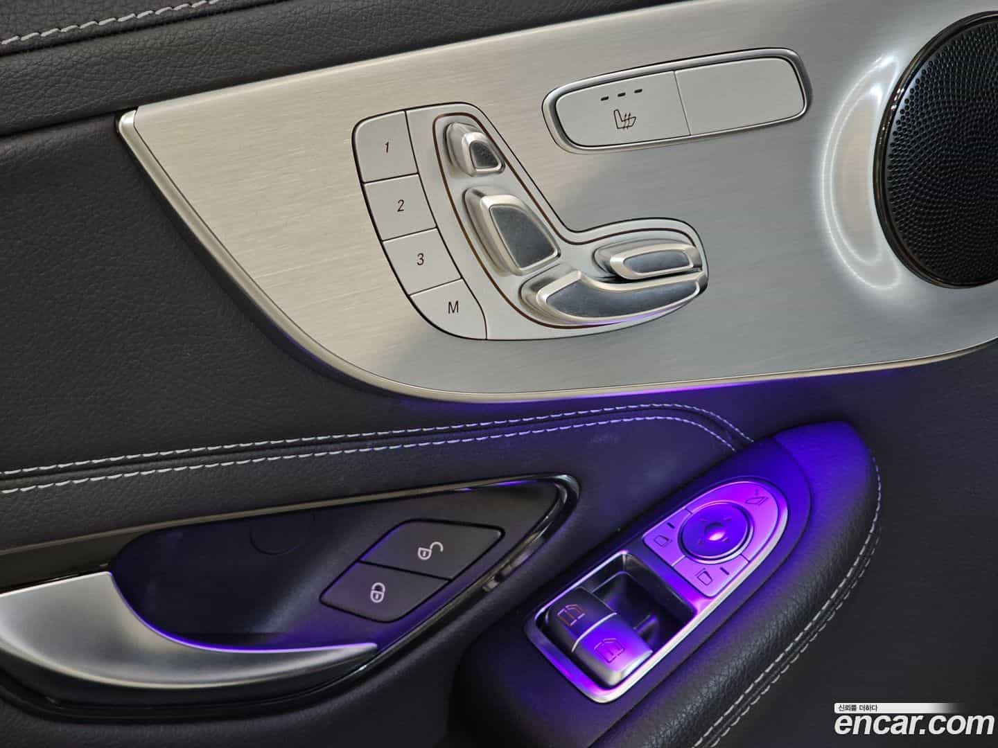 C-Class Mercedes-Benz 2023.7-OPTION-021