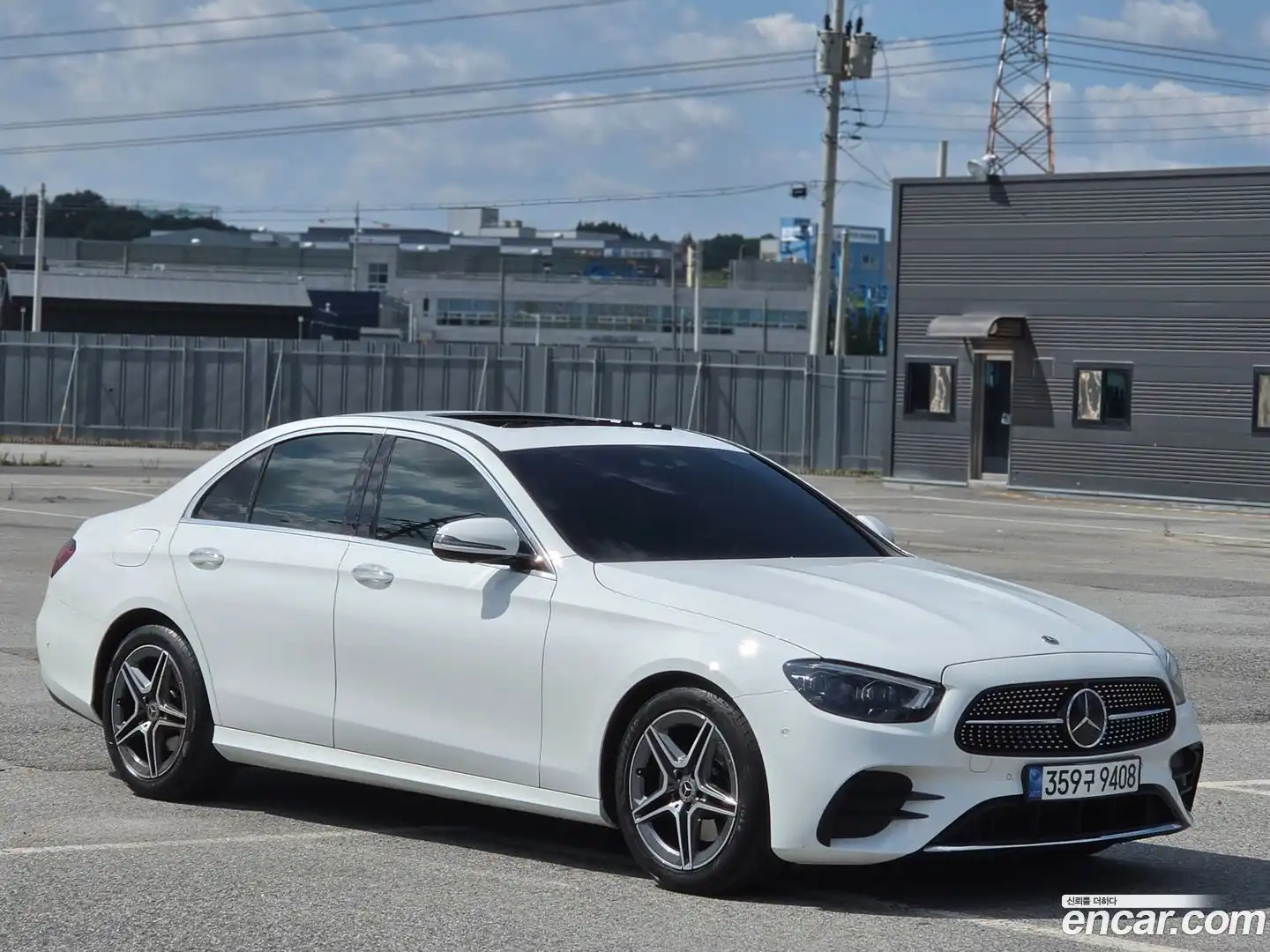 E-Class Mercedes-Benz 2023.2-INNER-007