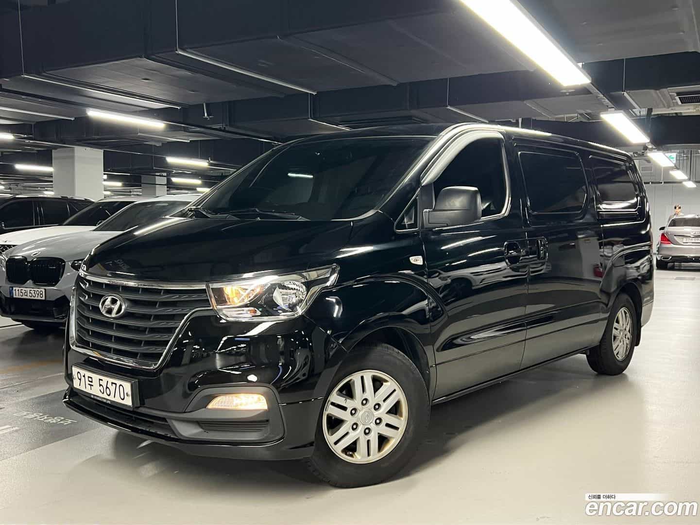 Starex Hyundai 2020.0-OUTER-001