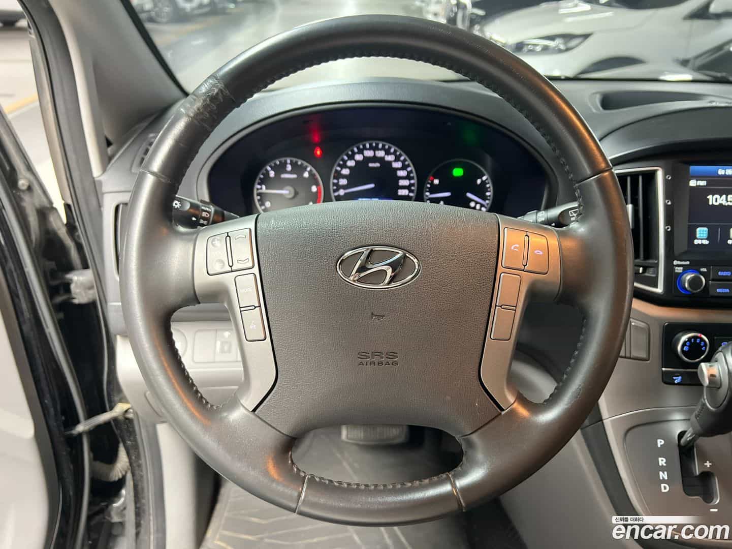 Starex Hyundai 2020.0-OPTION-019