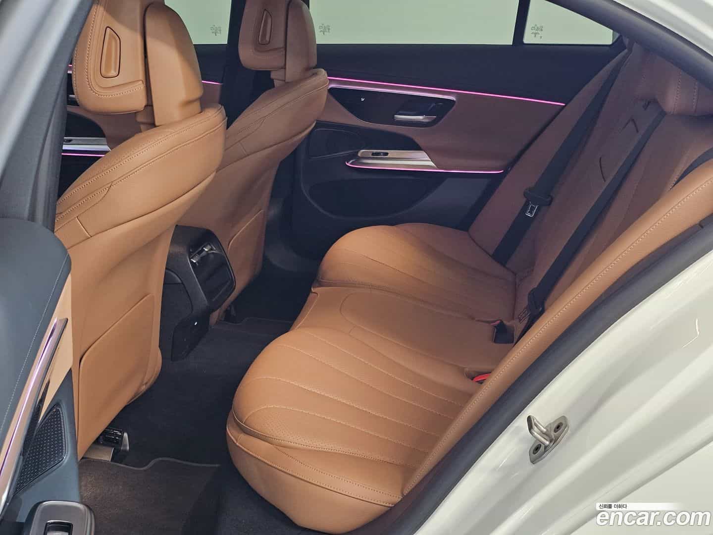 E-Class Mercedes-Benz 2024.5-OUTER-006
