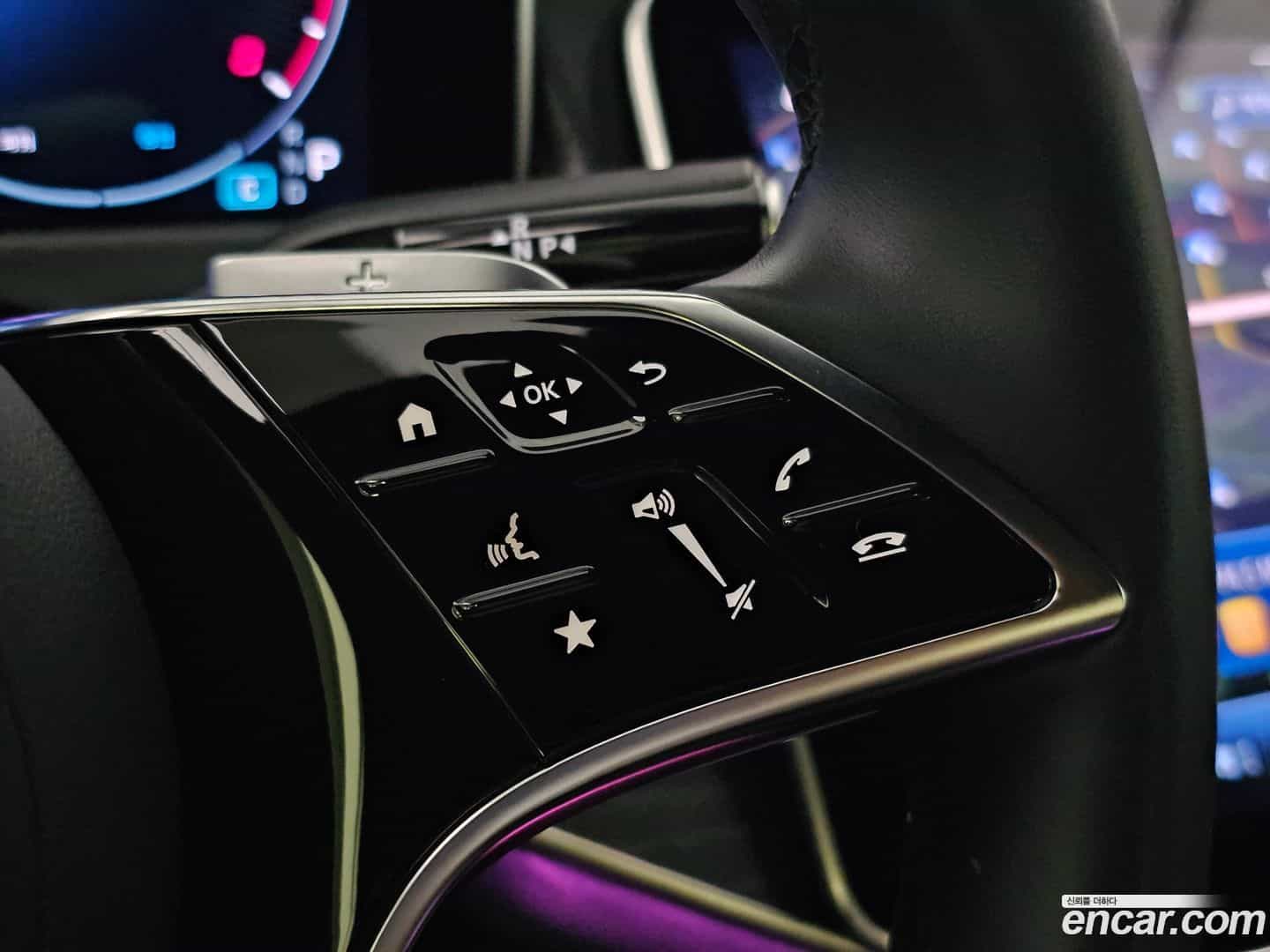 E-Class Mercedes-Benz 2024.5-INNER-009