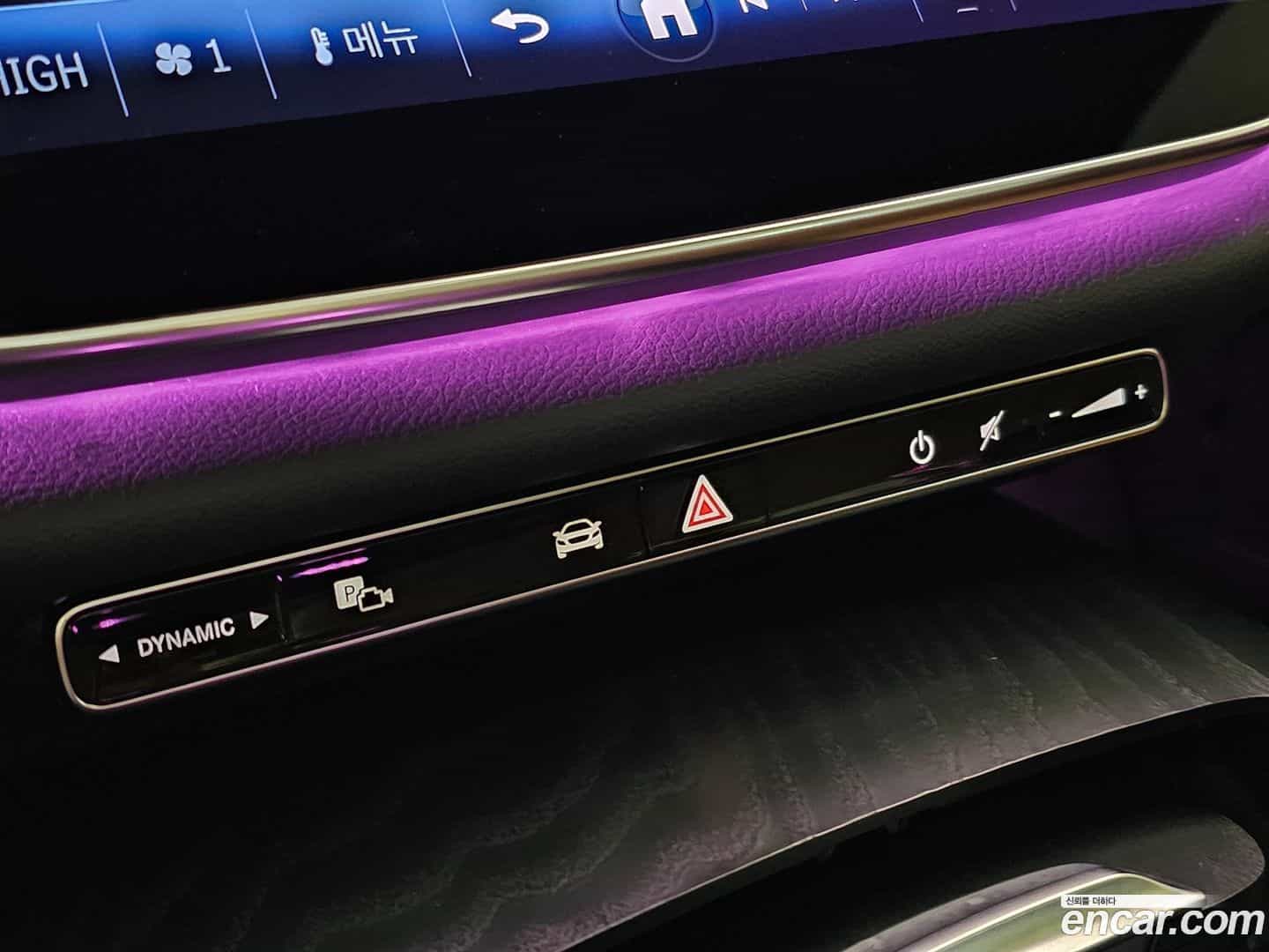 E-Class Mercedes-Benz 2024.5-OPTION-019
