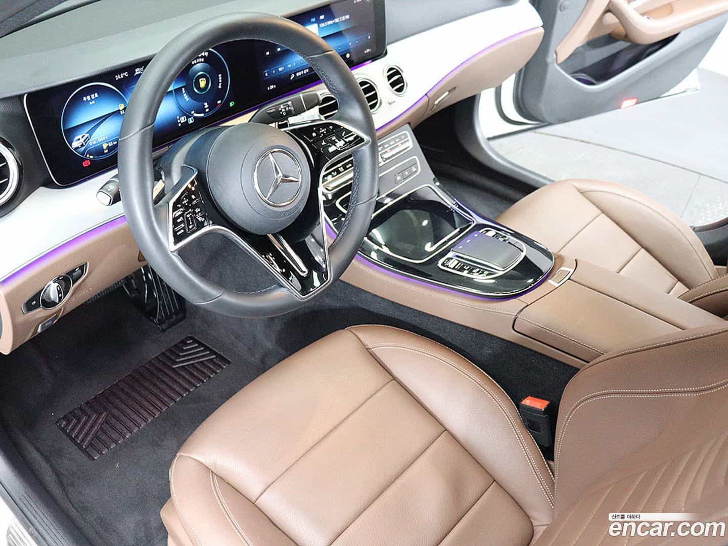 E-Class Mercedes-Benz 2021.7-INNER-010