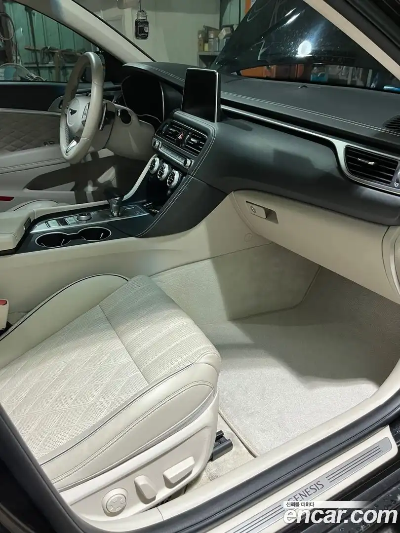 G70 Genesis 2018.10-INNER-010