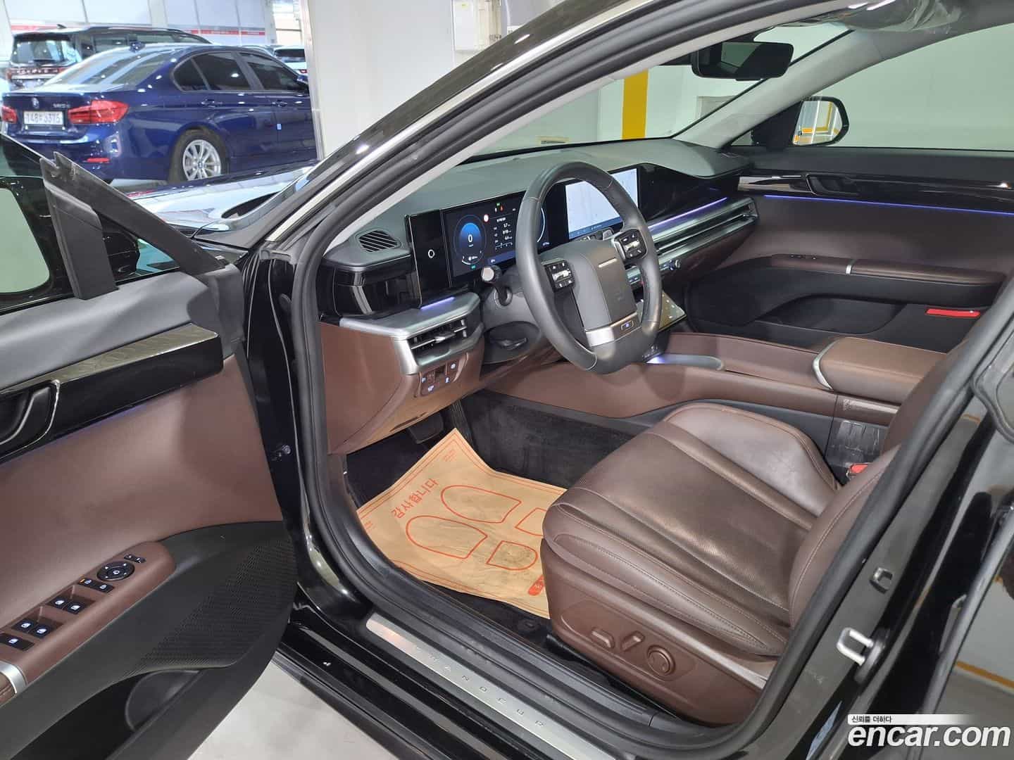 Grandeur Hyundai 2023.1-OPTION-024