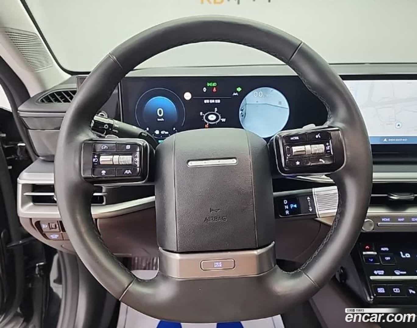 Grandeur Hyundai 2023.4-INNER-009