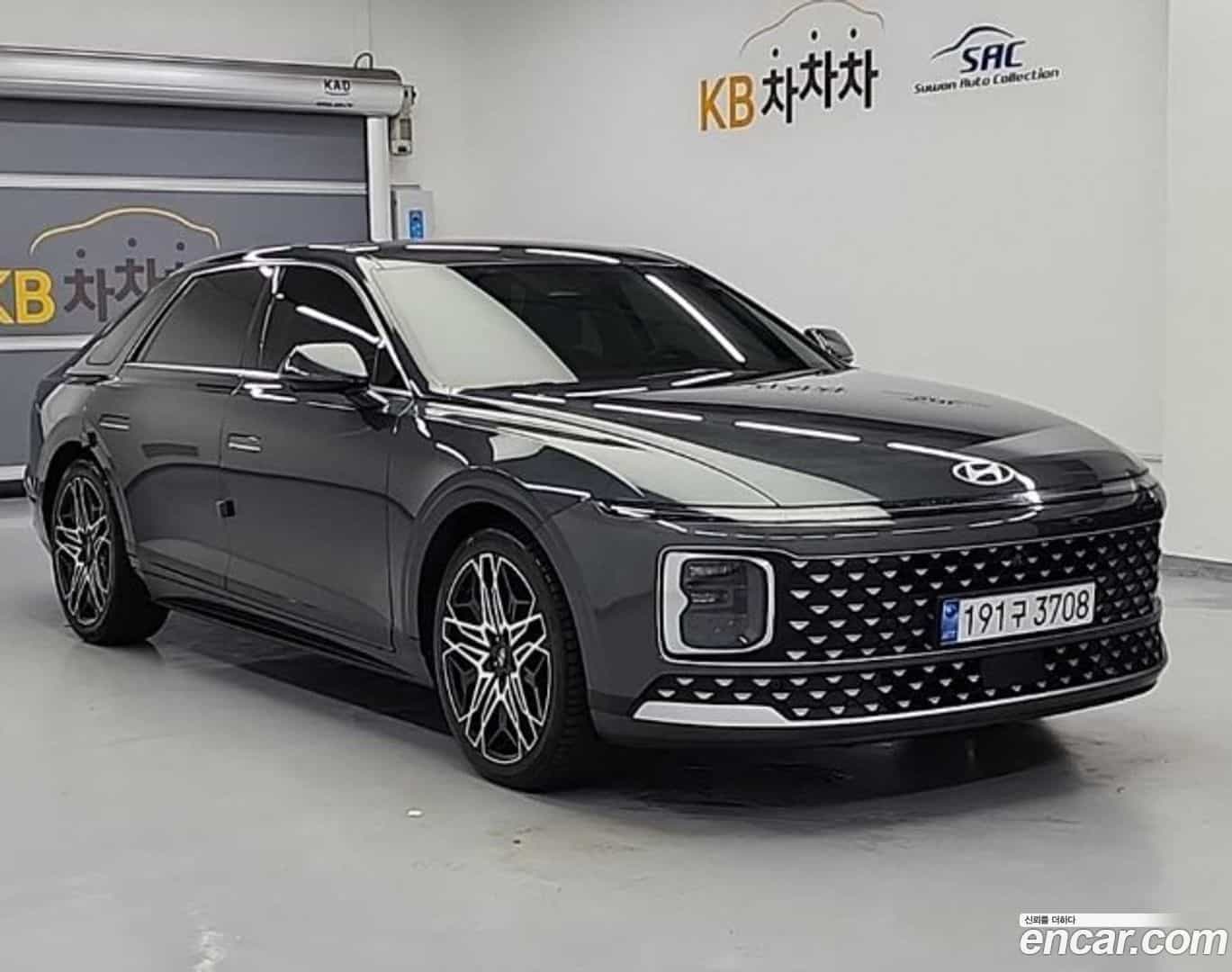 Grandeur Hyundai 2023.11-OUTER-004