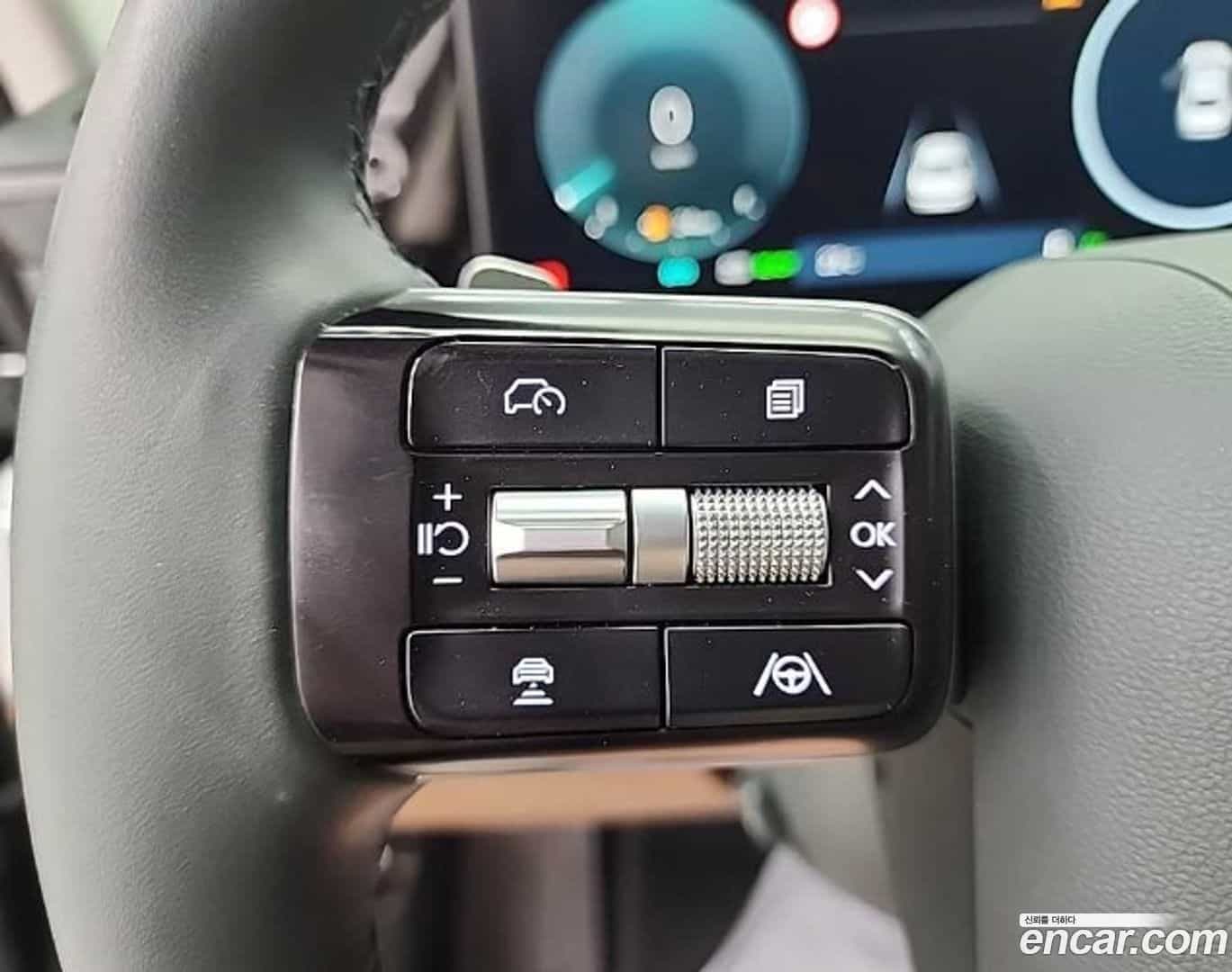 Grandeur Hyundai 2023.11-OPTION-021