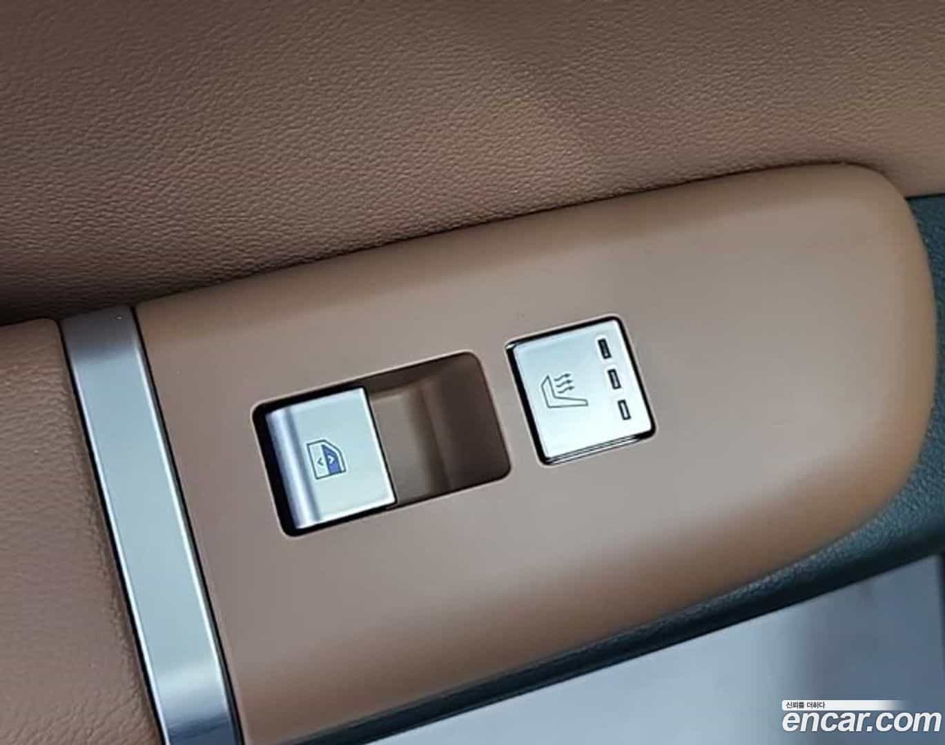 Grandeur Hyundai 2023.11-OPTION-024