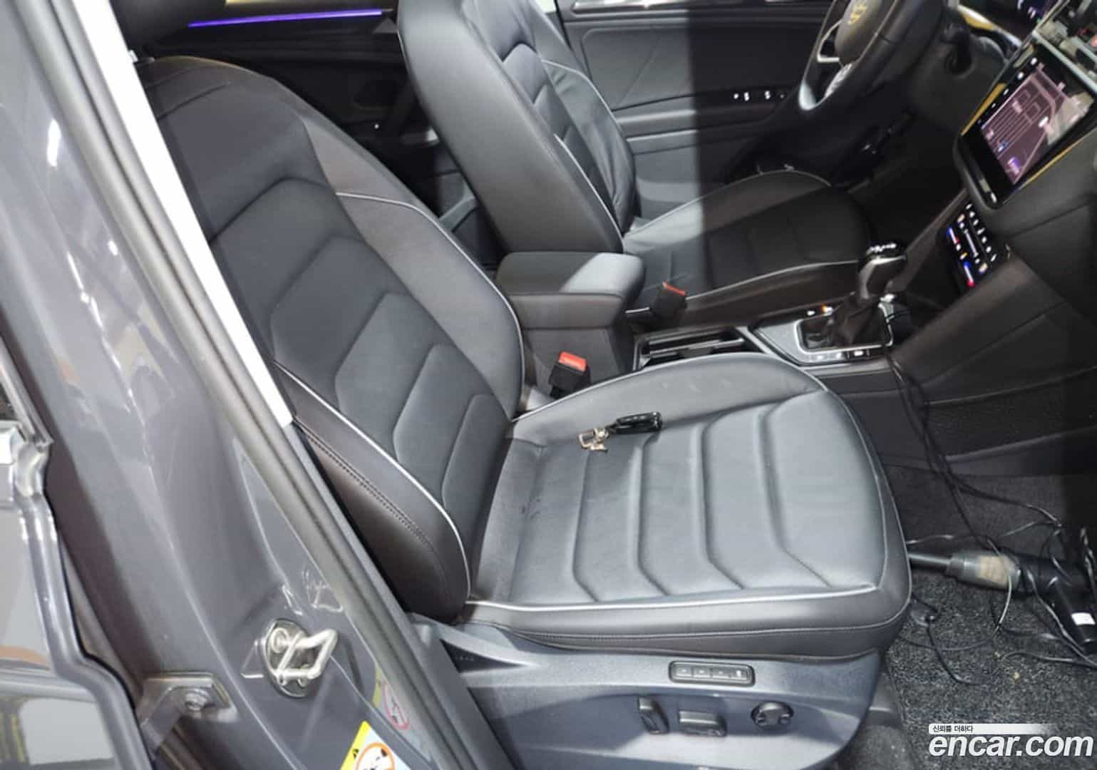Tiguan Volkswagen 2022.3-OPTION-015
