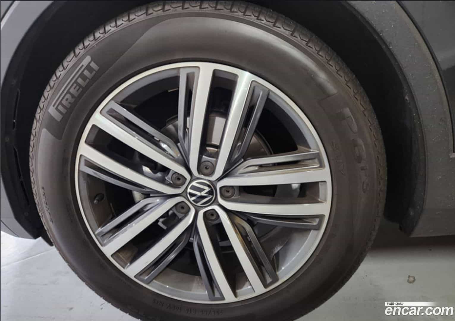 Tiguan Volkswagen 2022.3-OPTION-020