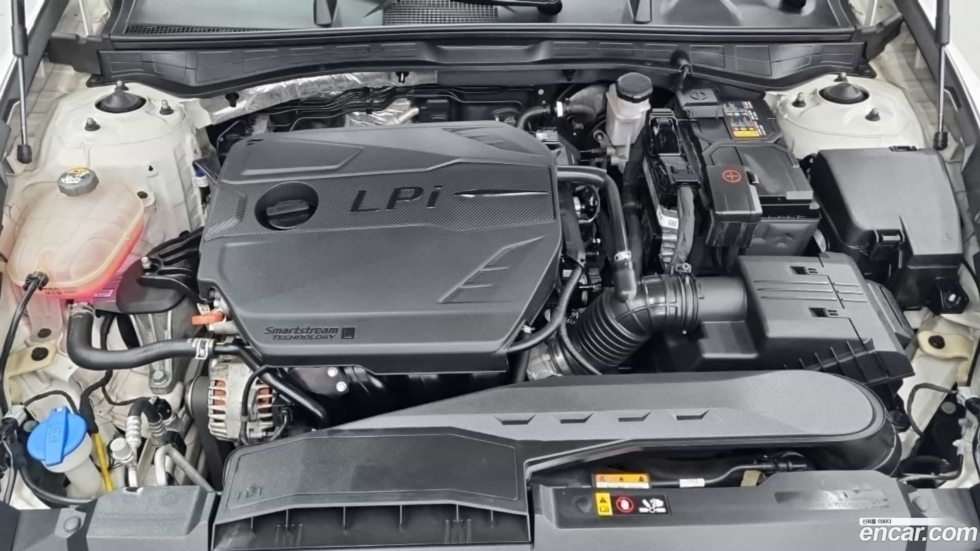 Sonata Hyundai 2022.1-OUTER-006