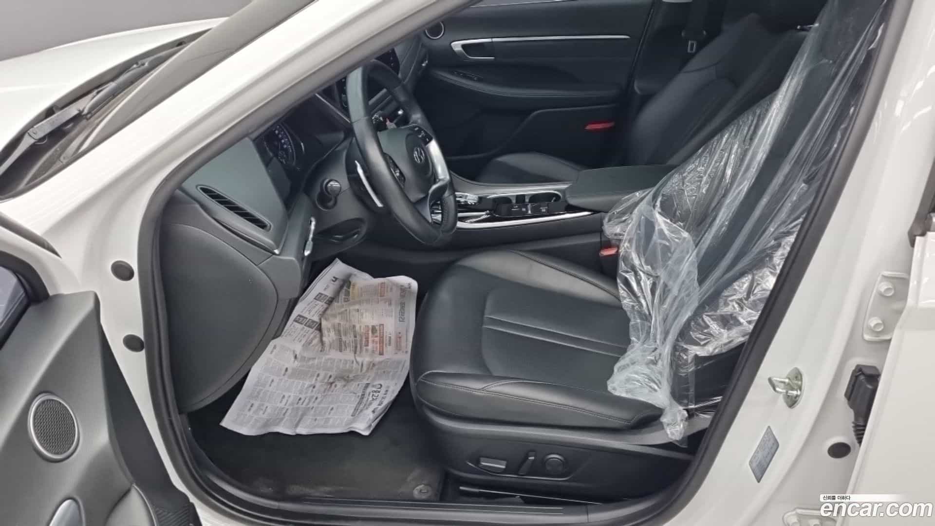 Sonata Hyundai 2022.1-INNER-010