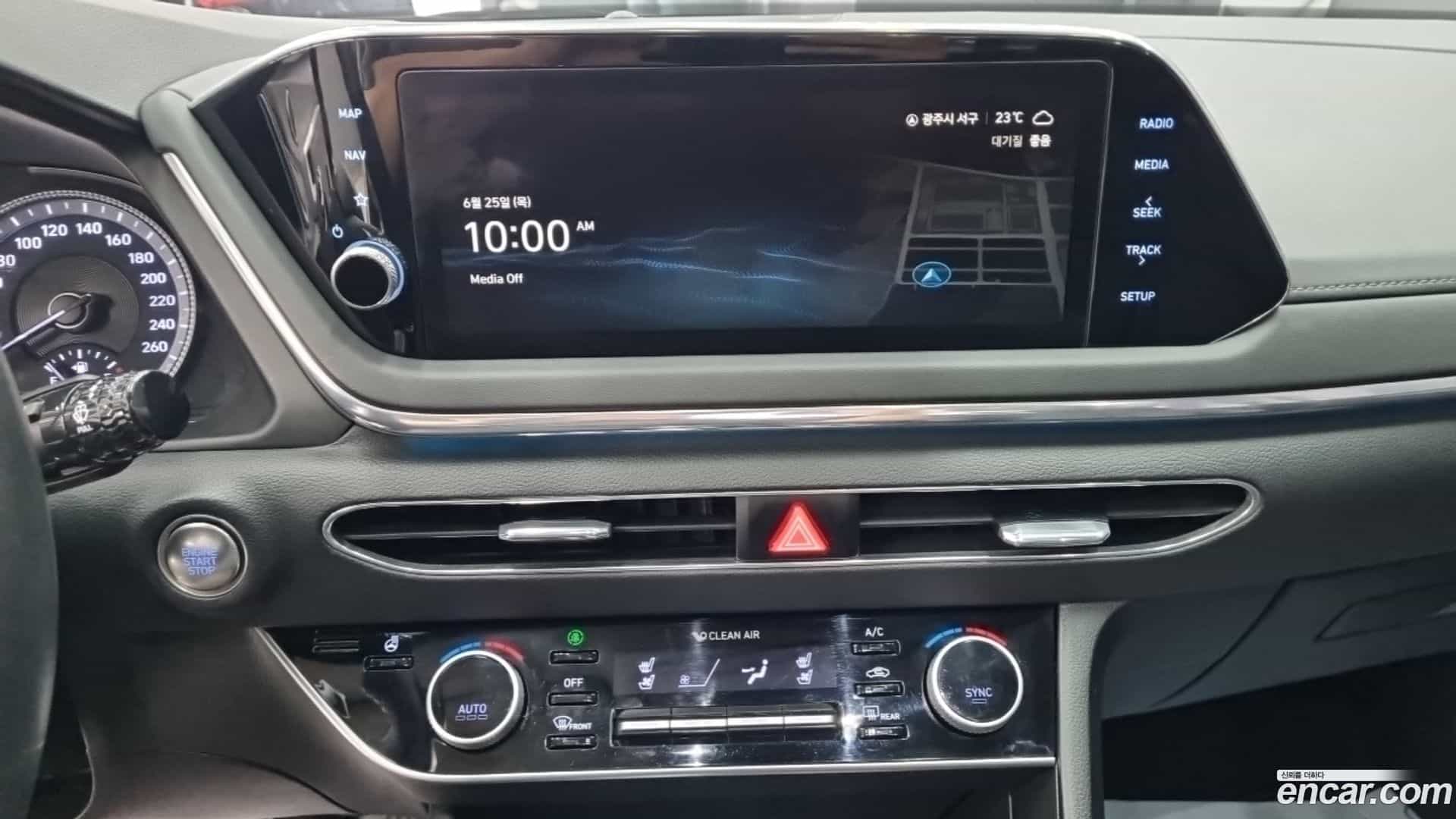 Sonata Hyundai 2022.1-OPTION-017