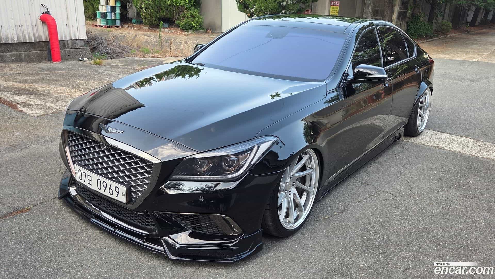 Genesis Hyundai 2016.5-OUTER-001
