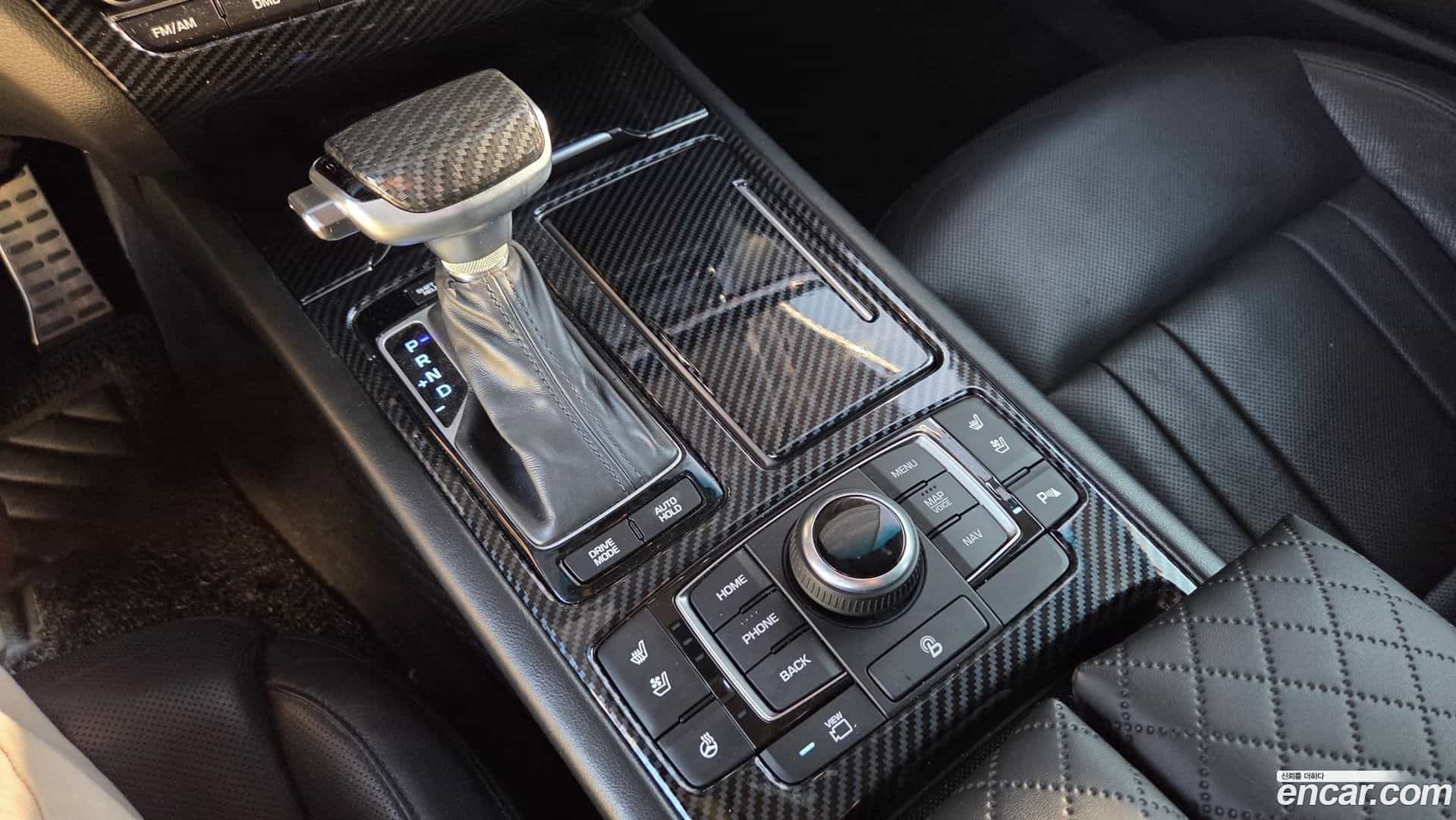 Genesis Hyundai 2016.5-INNER-009