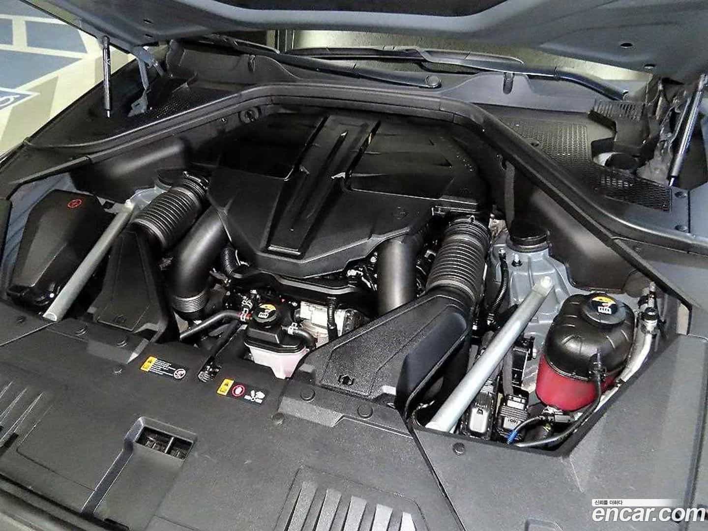 GV80 Genesis 2024.0-OUTER-006