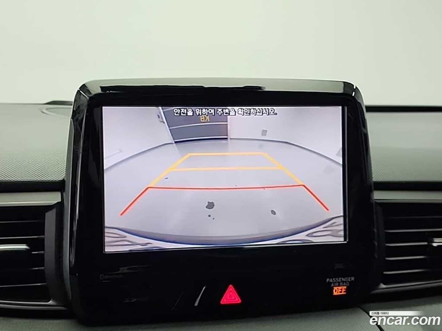 Veloster Hyundai 2018.3-OPTION-019