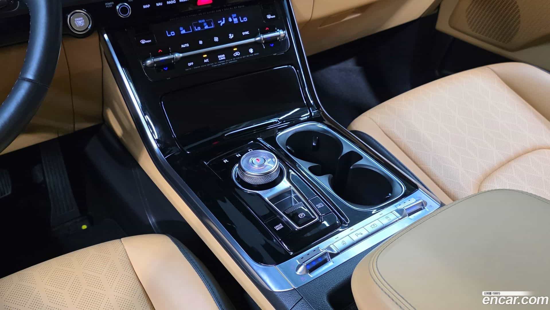 Canival Kia 2021.2-INNER-009