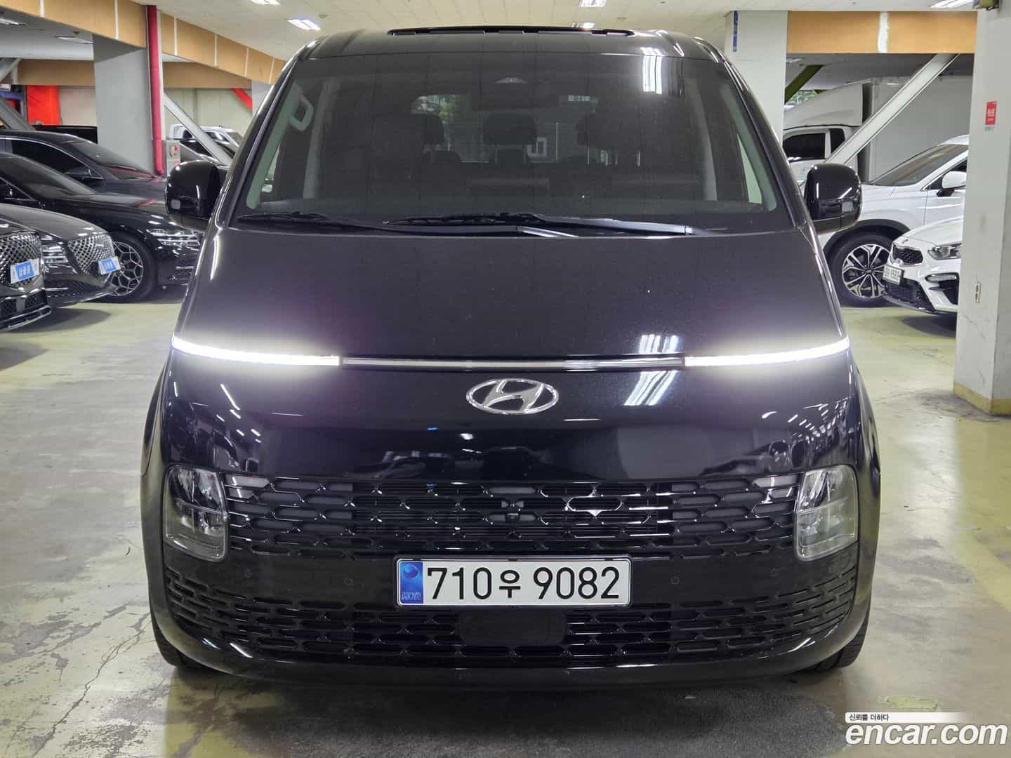 Staria Hyundai 2022.7-OUTER-002