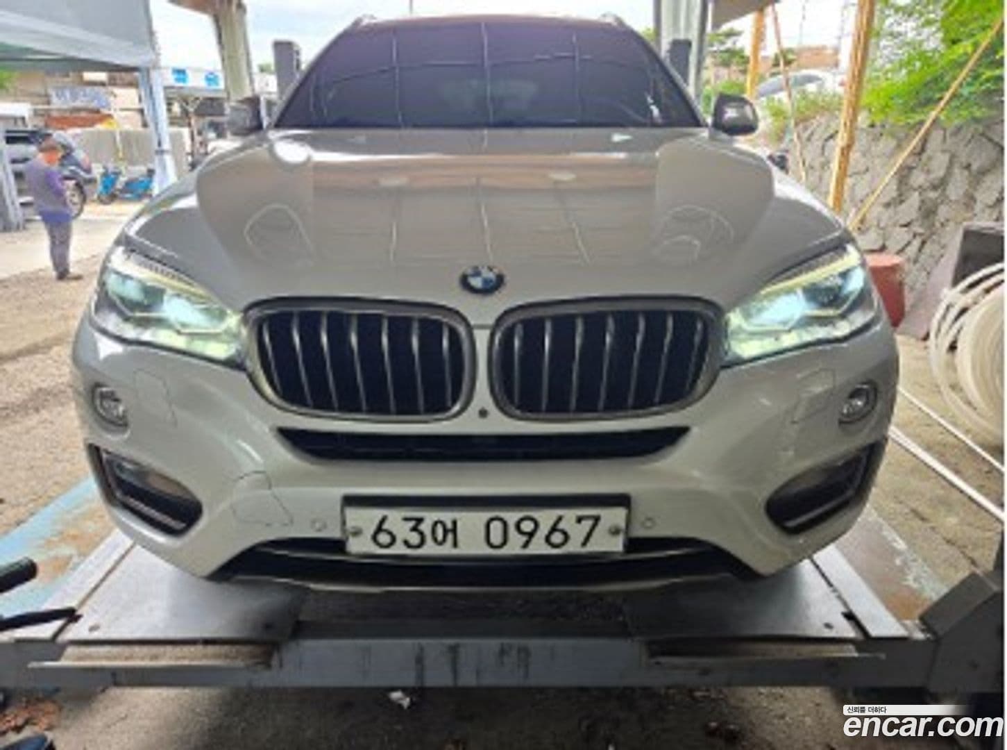 Main__Slider__Photo:X6 BMW 2016.0-0