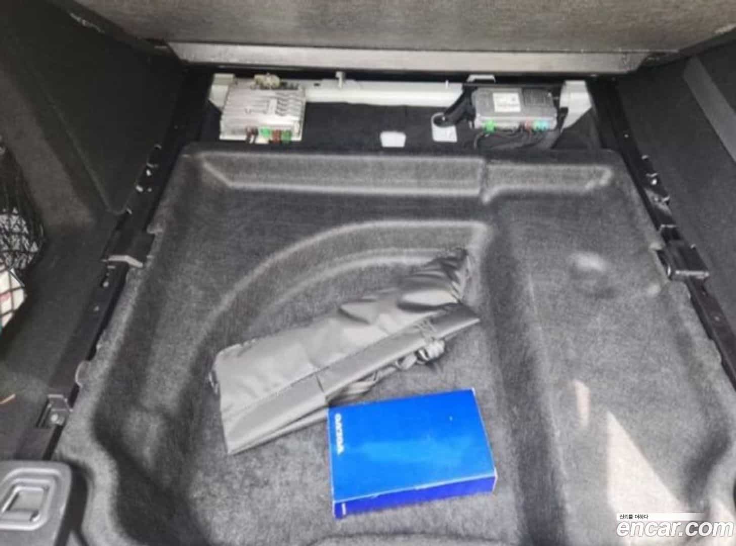 V60 Volvo 2019.6-INNER-008