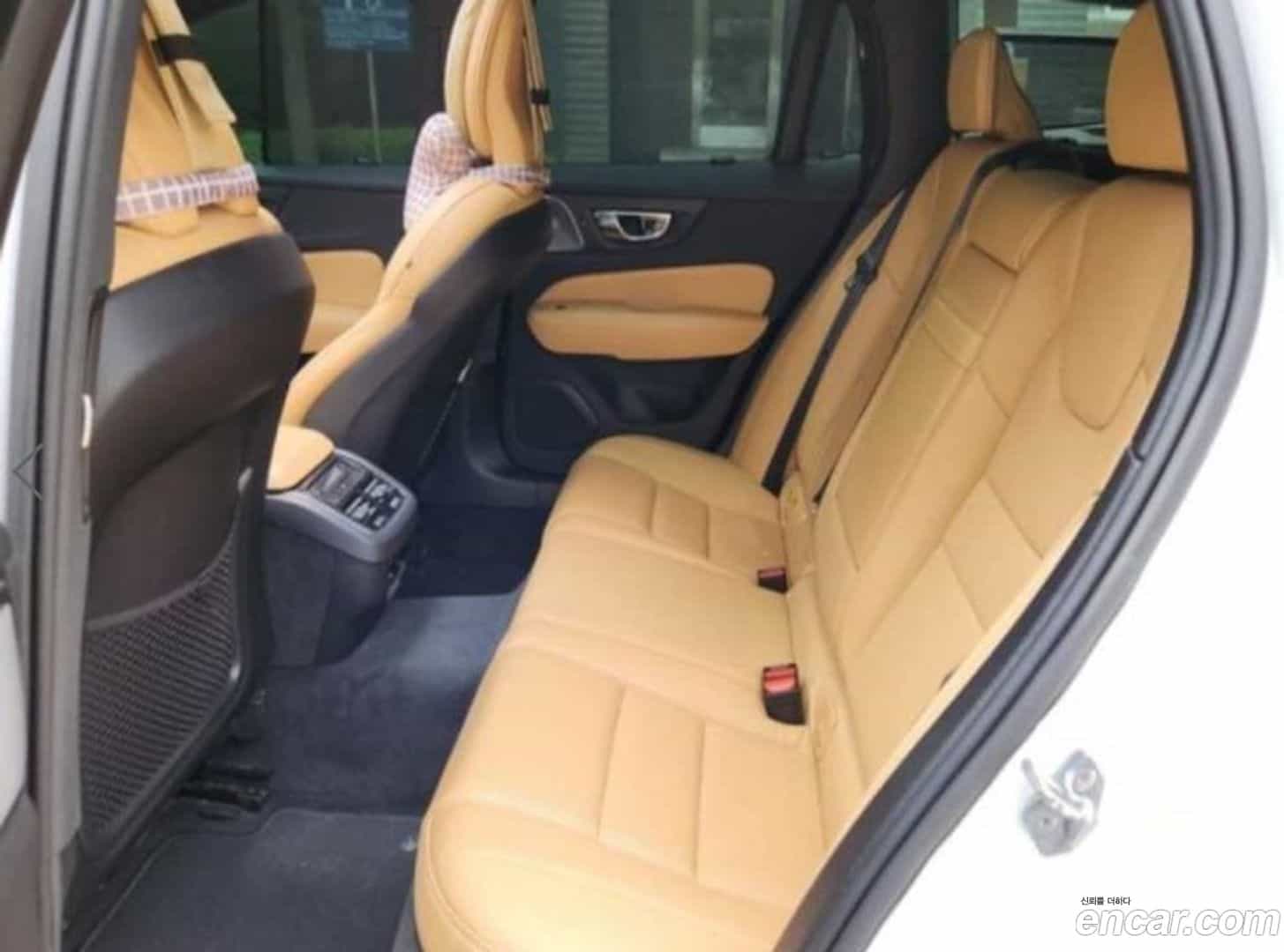 V60 Volvo 2019.6-INNER-010