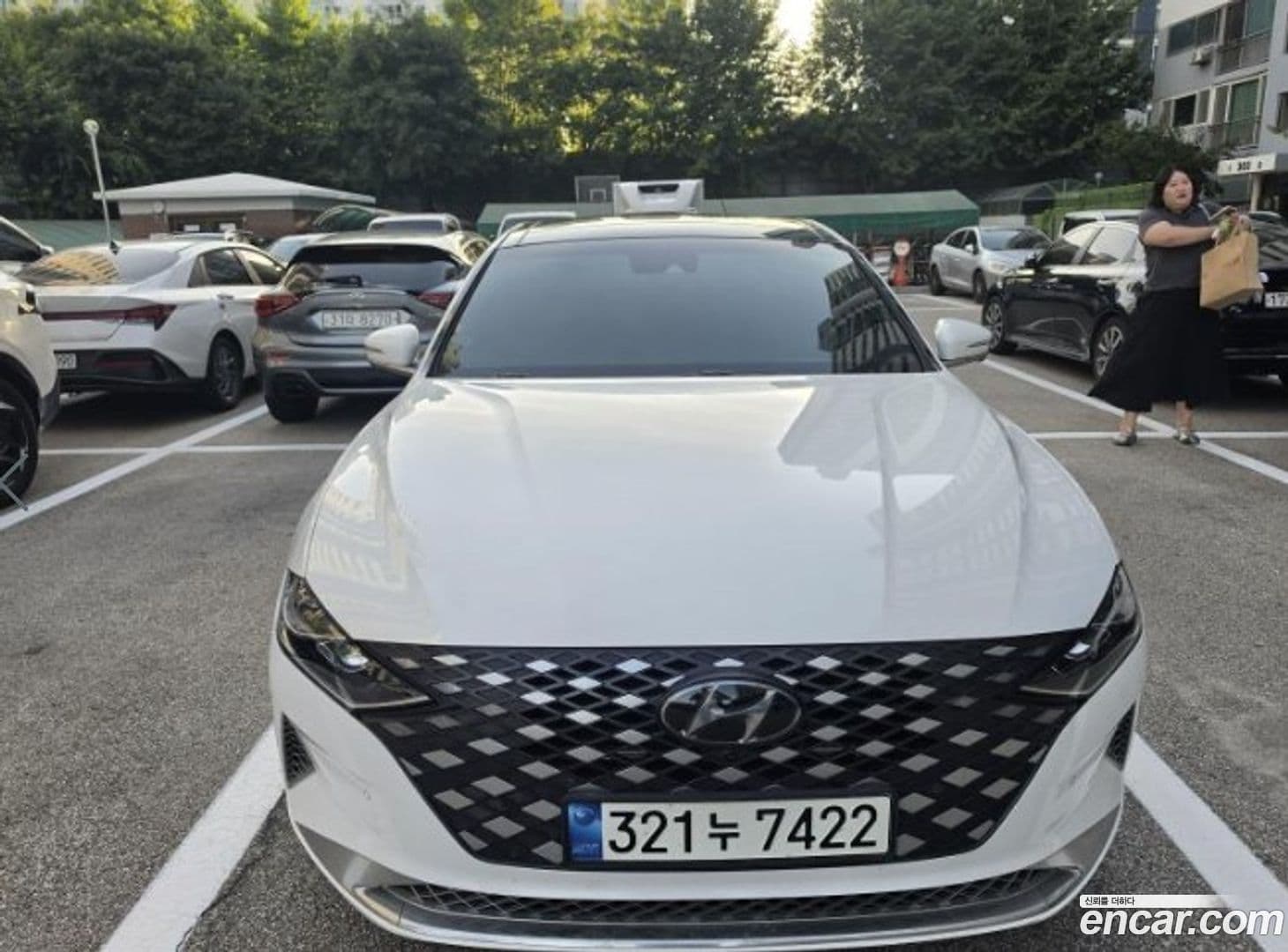 Main__Slider__Photo:Grandeur Hyundai 2021.2-0