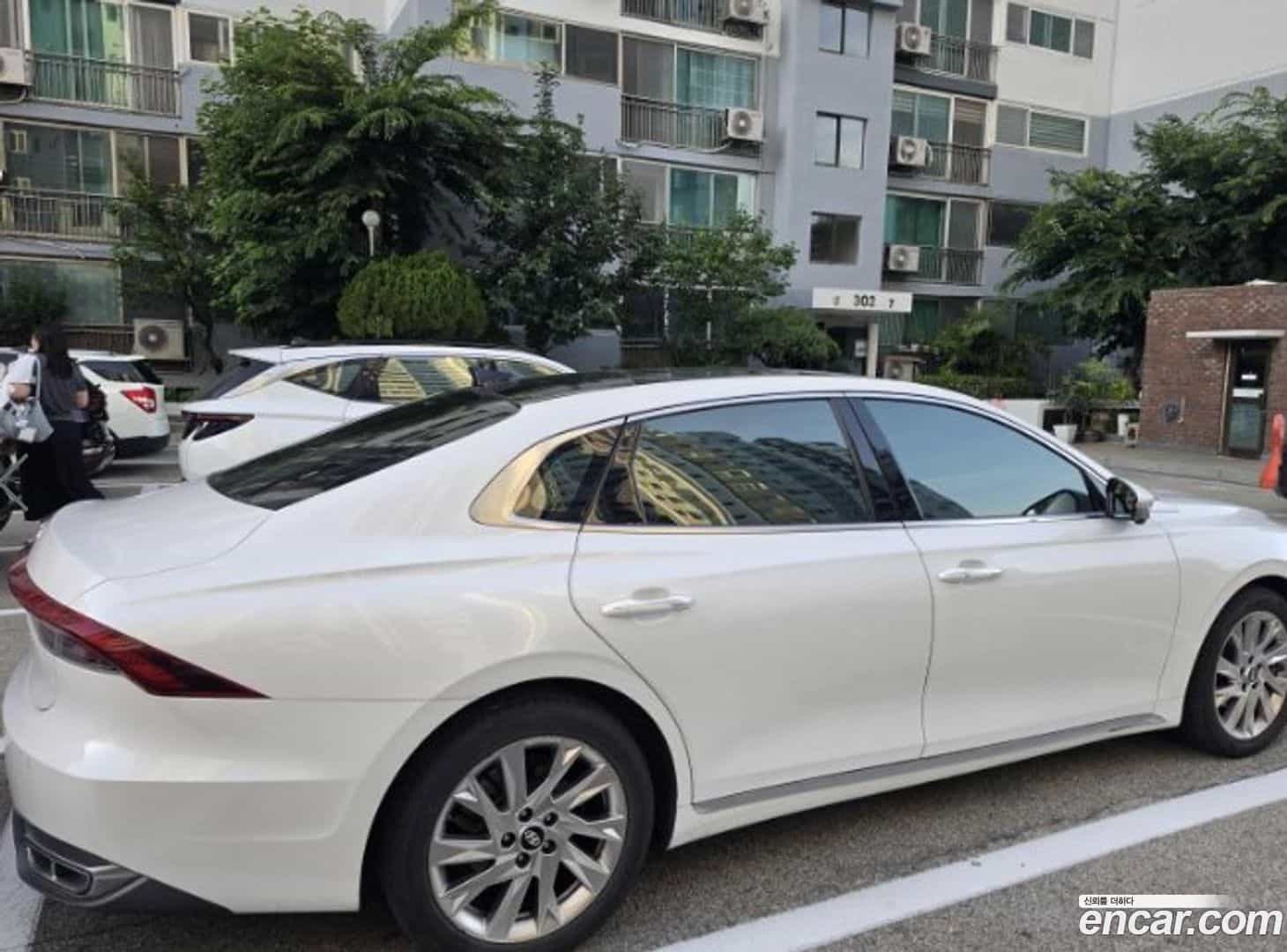 Grandeur Hyundai 2021.2-OUTER-003