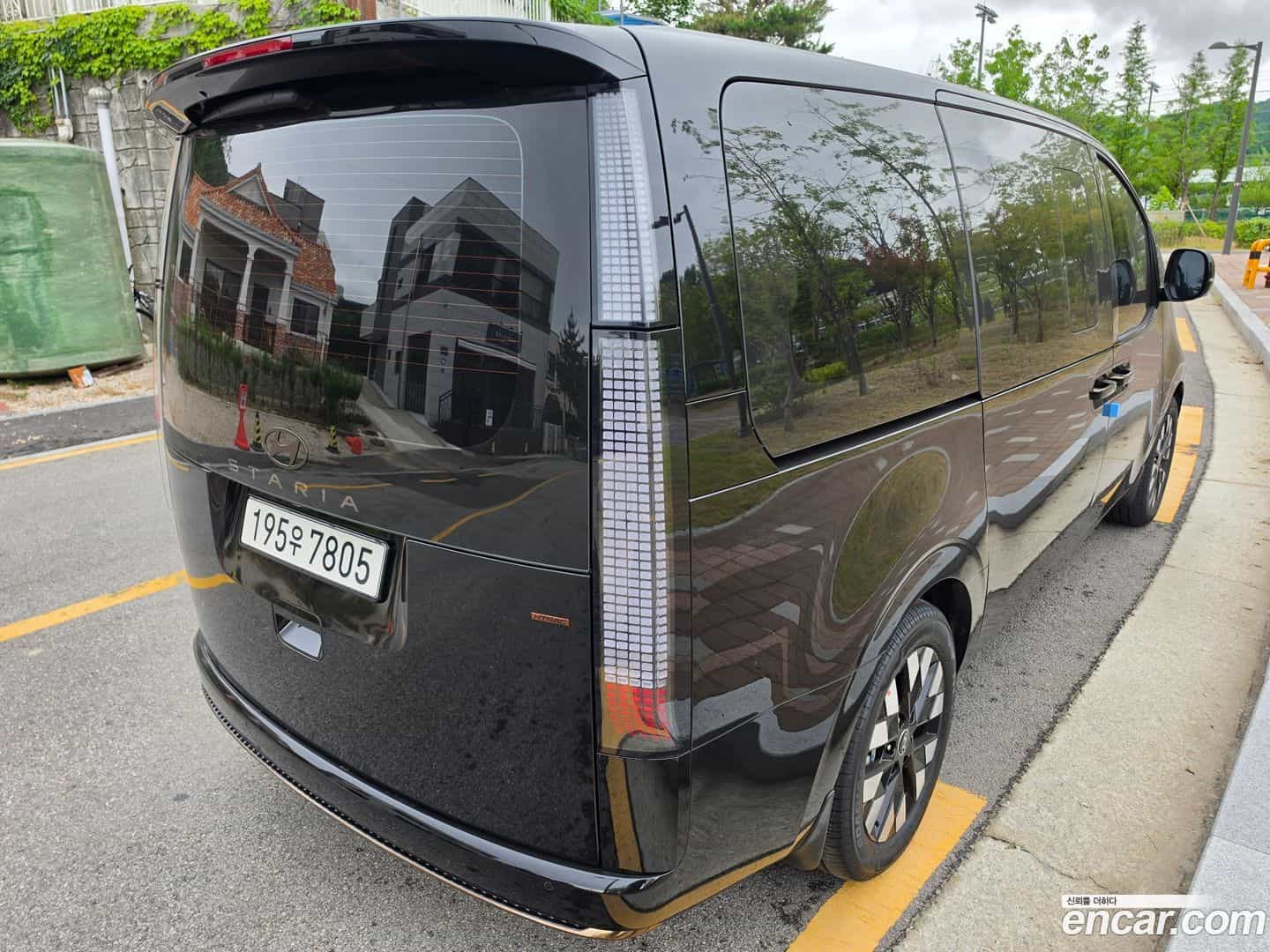 Staria Hyundai 2025.4-OUTER-005