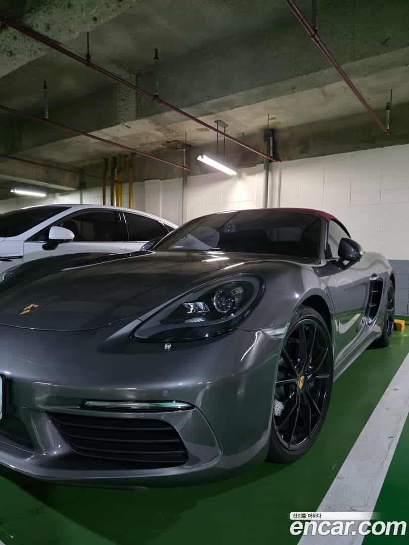 718 Porsche 2016.9-INNER-007