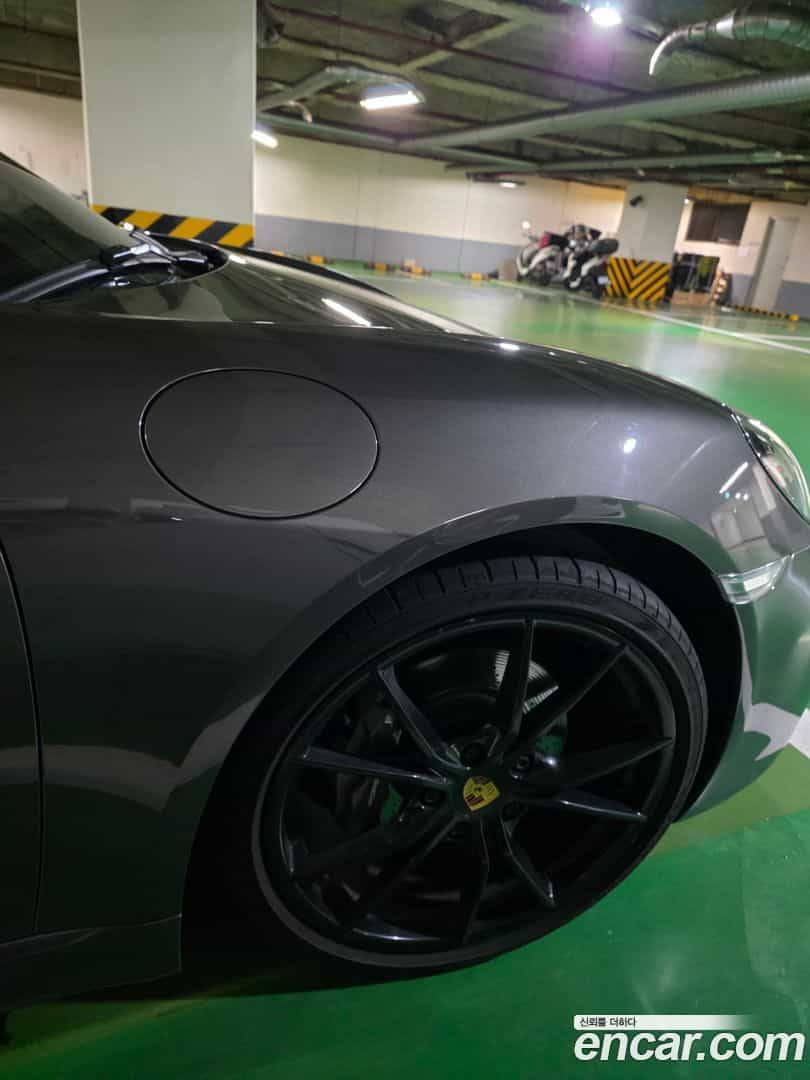 718 Porsche 2016.9-INNER-008