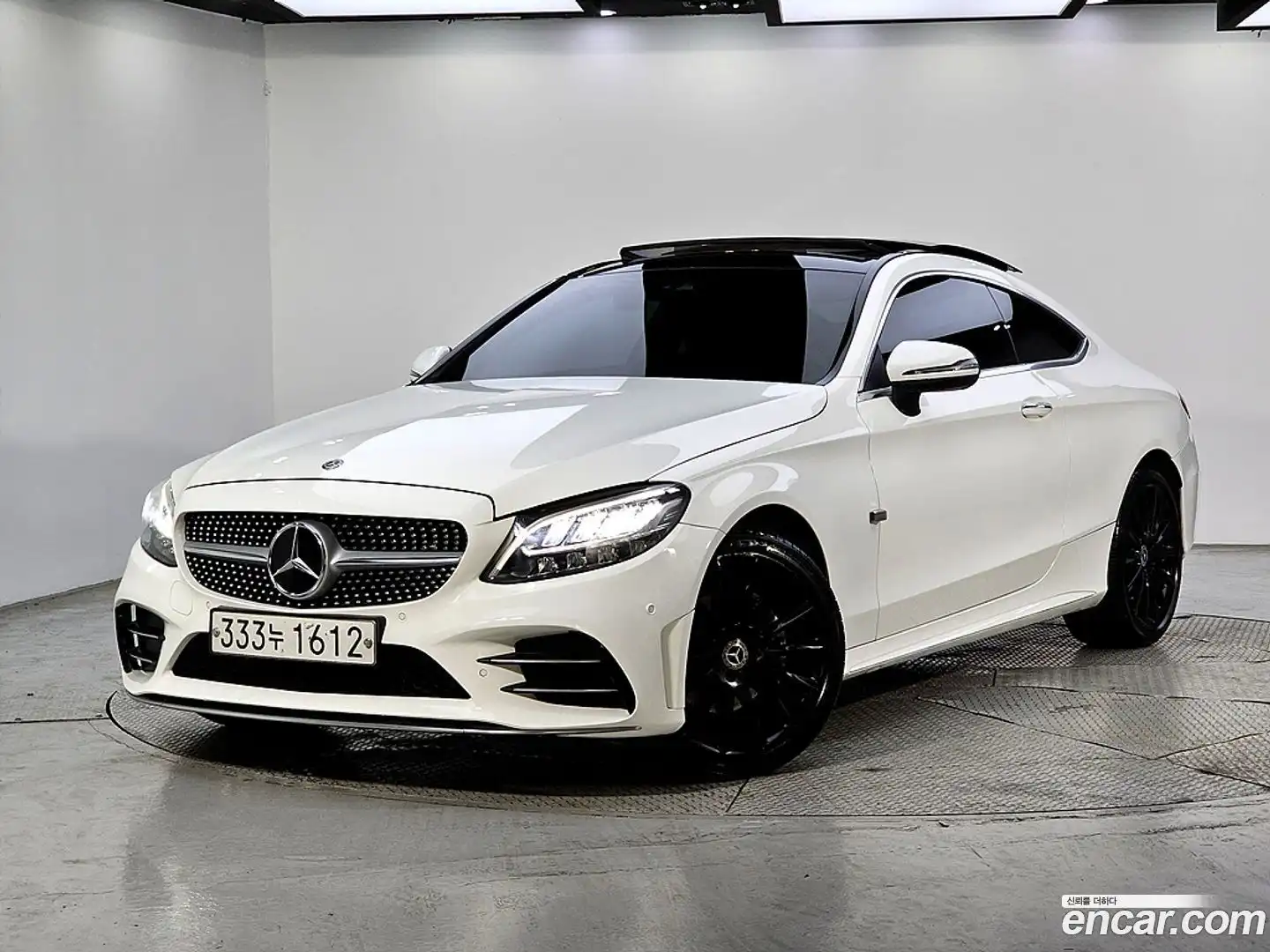 C-Class Mercedes-Benz 2019.8-OUTER-001