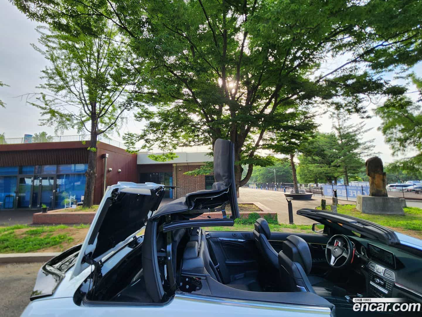 E-Class Mercedes-Benz 2013.9-INNER-008