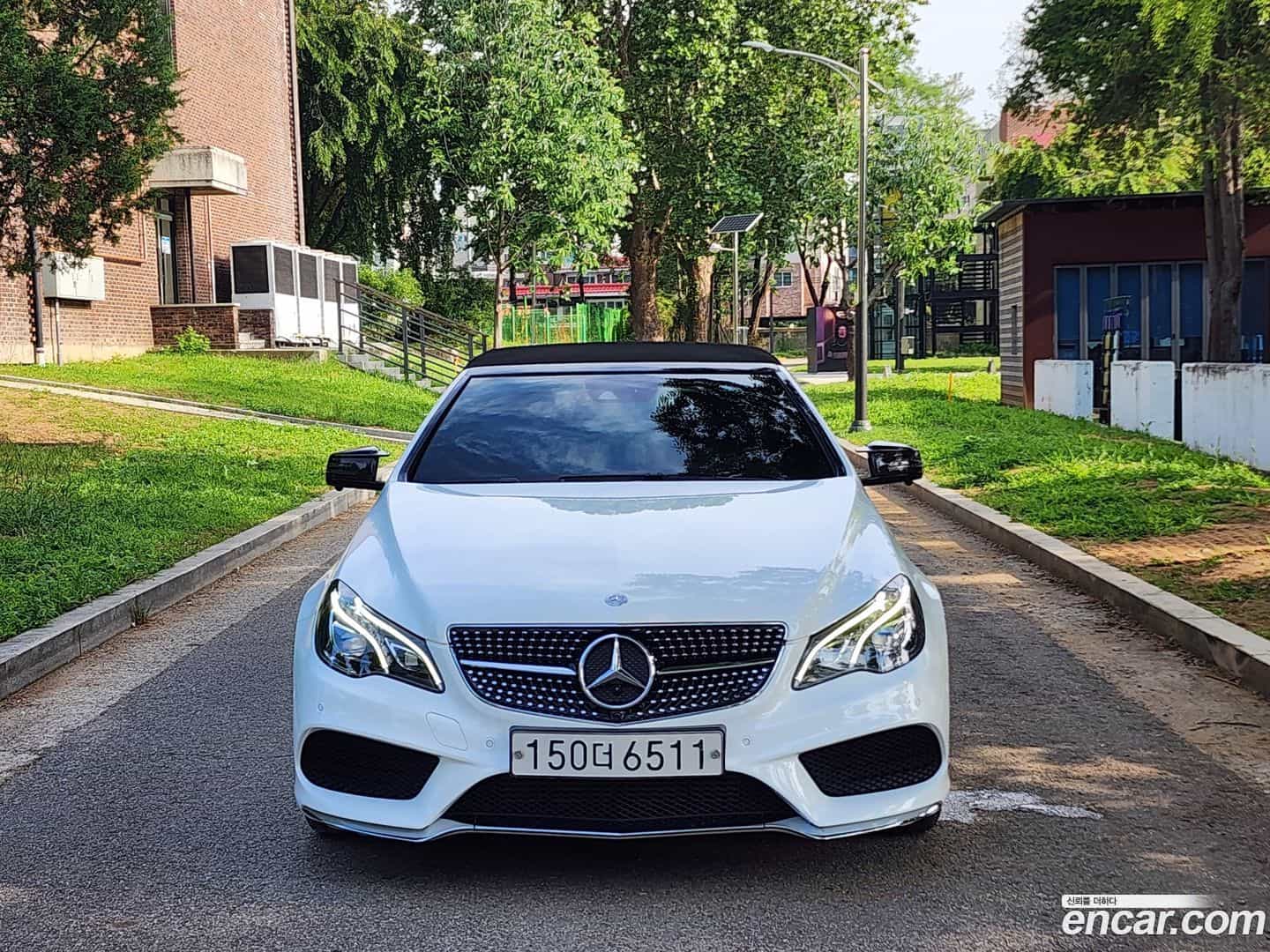 E-Class Mercedes-Benz 2013.9-OPTION-015