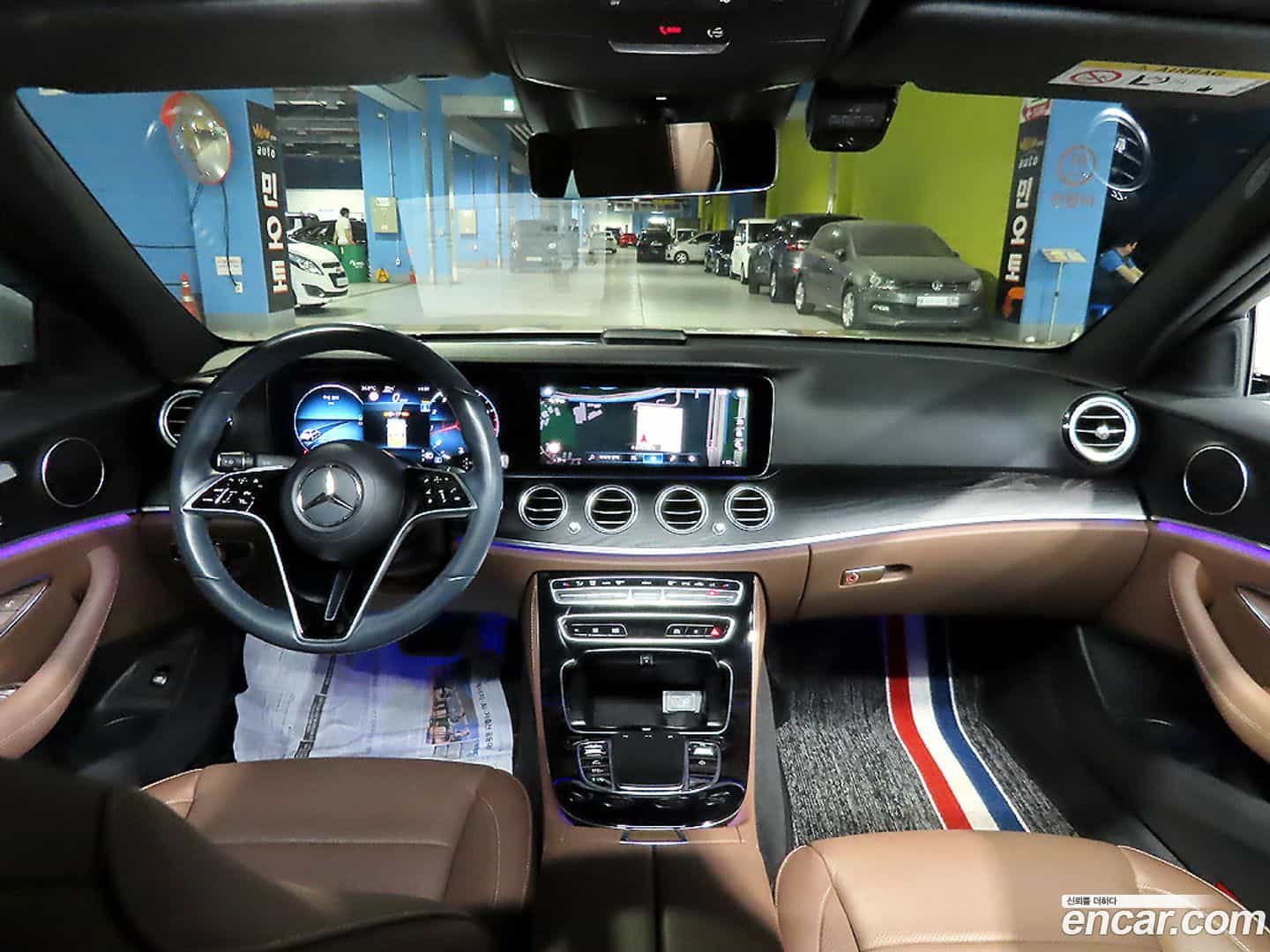 E-Class Mercedes-Benz 2022.6-INNER-007