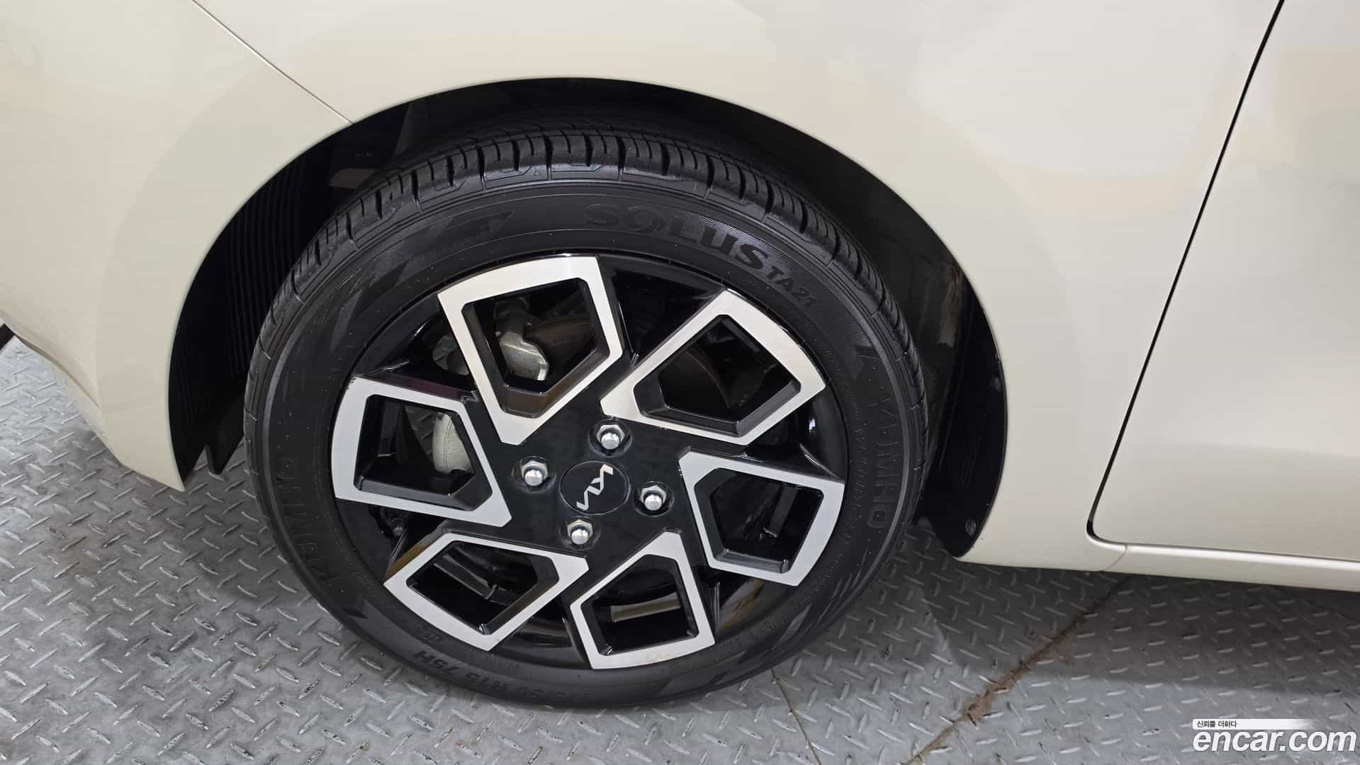 RAY Kia 2022.8-OUTER-005