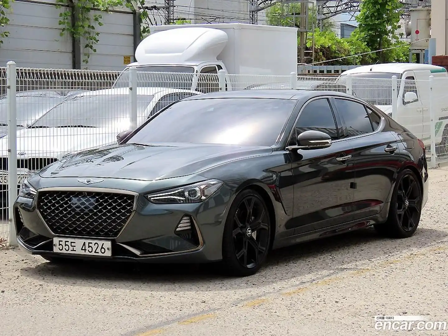 G70 Genesis 2017.10-OUTER-002