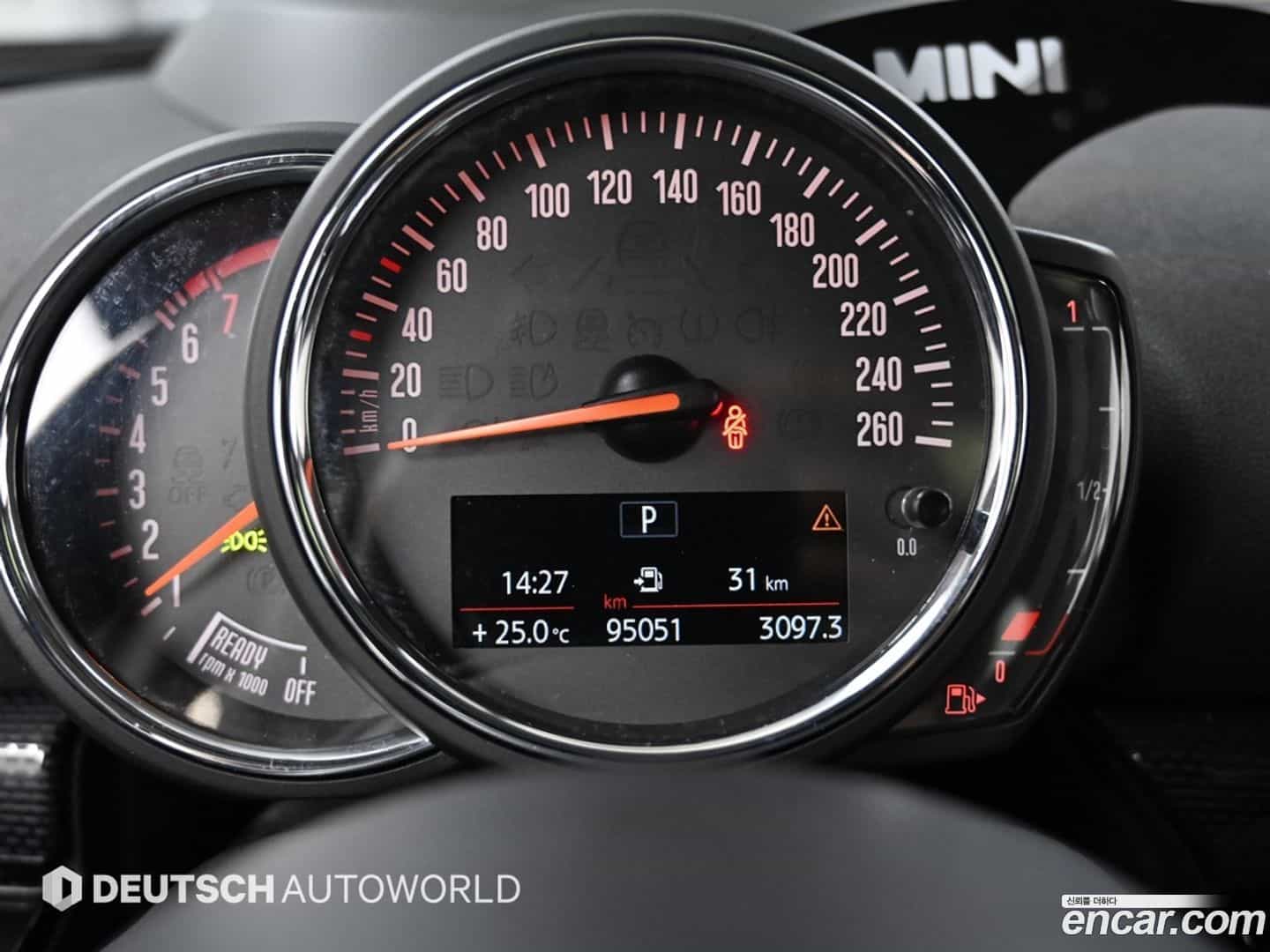 Clubman Mini 2018.9-INNER-008