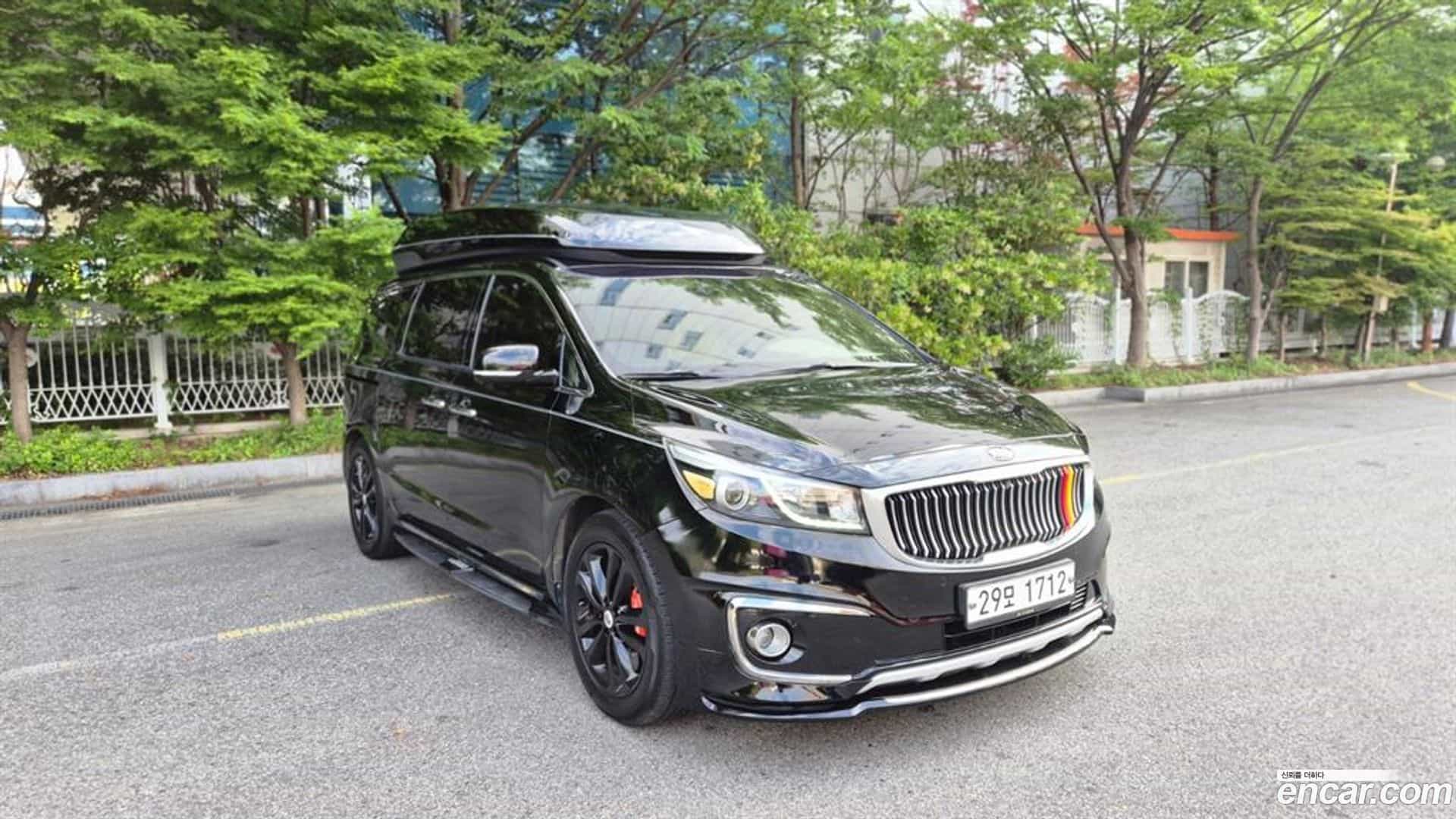 Canival Kia 2017.5-OUTER-003