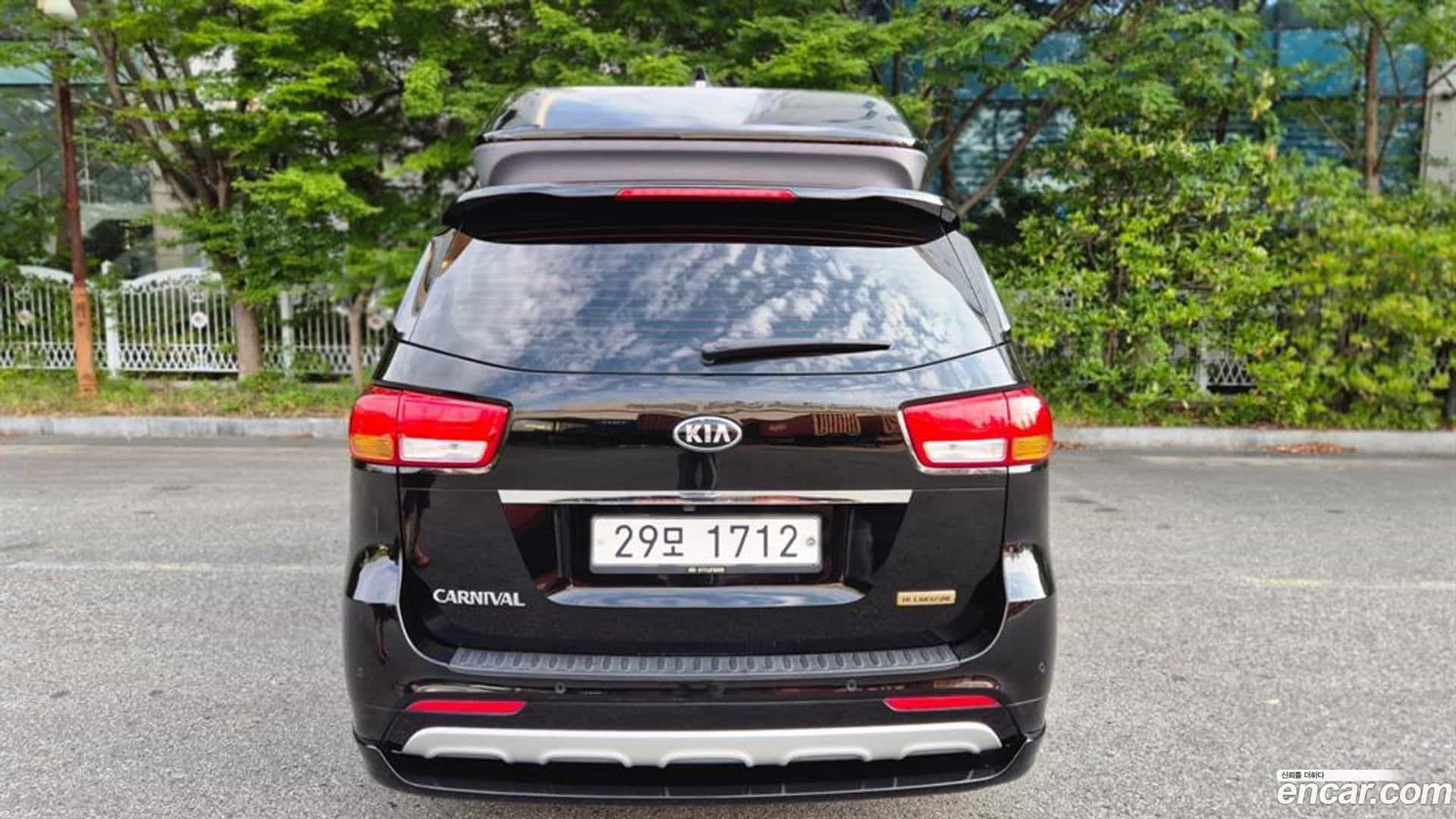 Canival Kia 2017.5-OUTER-005