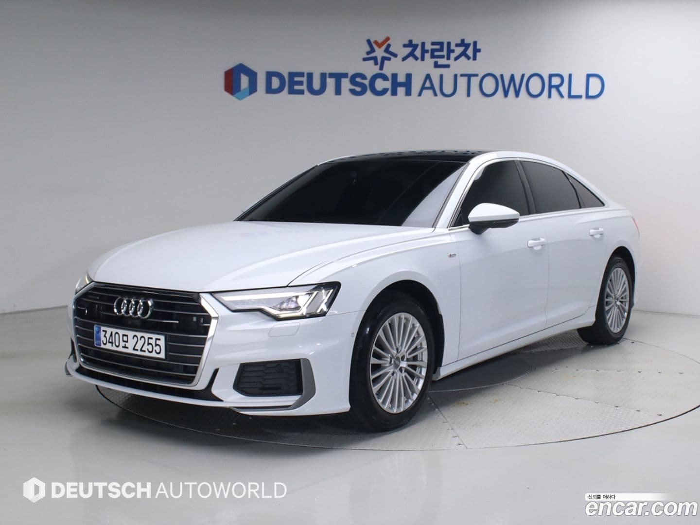 Main__Slider__Photo:A6 Audi 2020.8-0