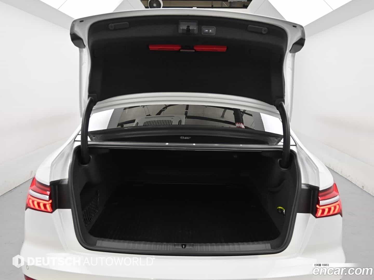 A6 Audi 2020.8-OPTION-023