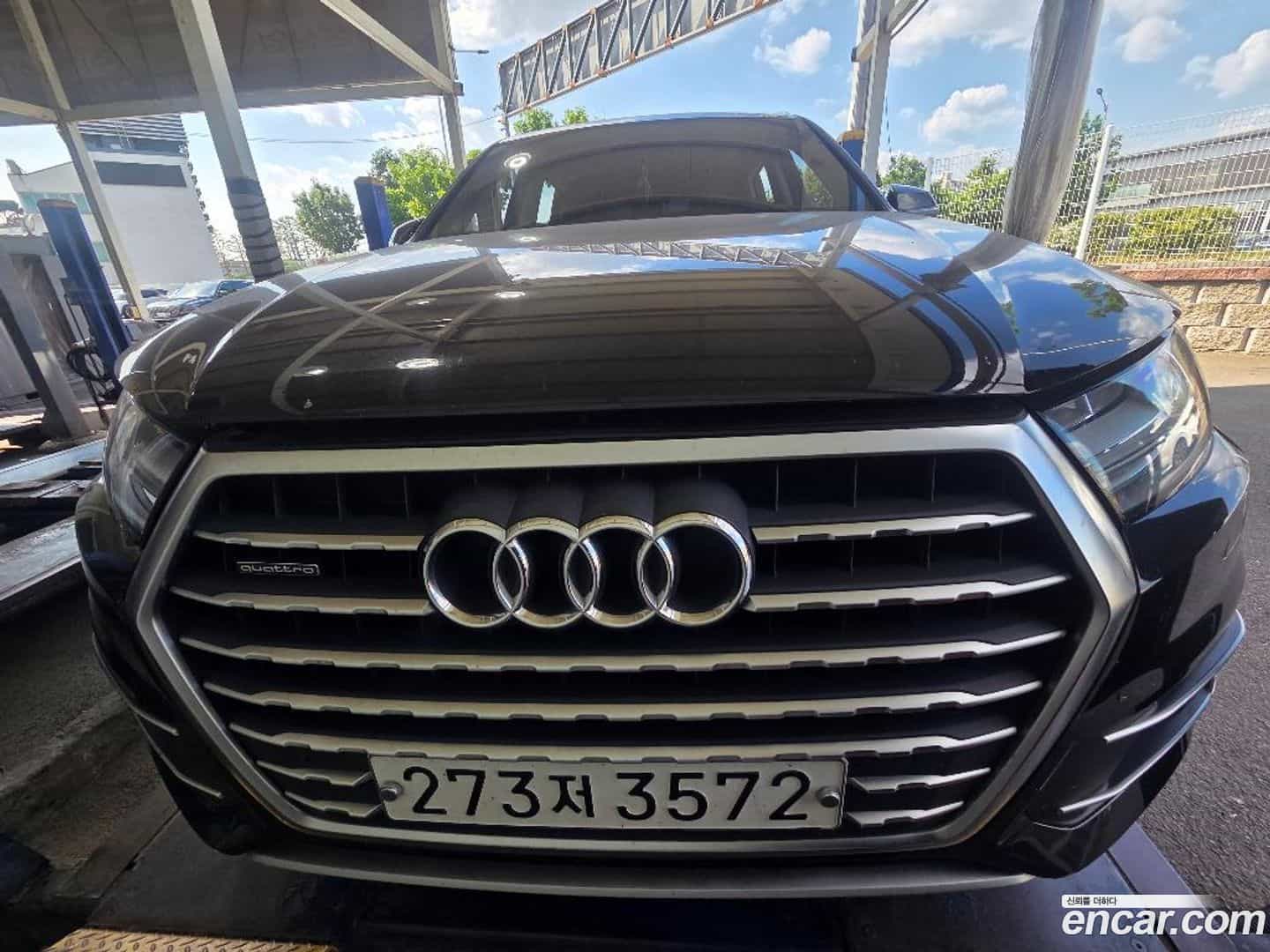 Q7 Audi 2019.8-OUTER-001