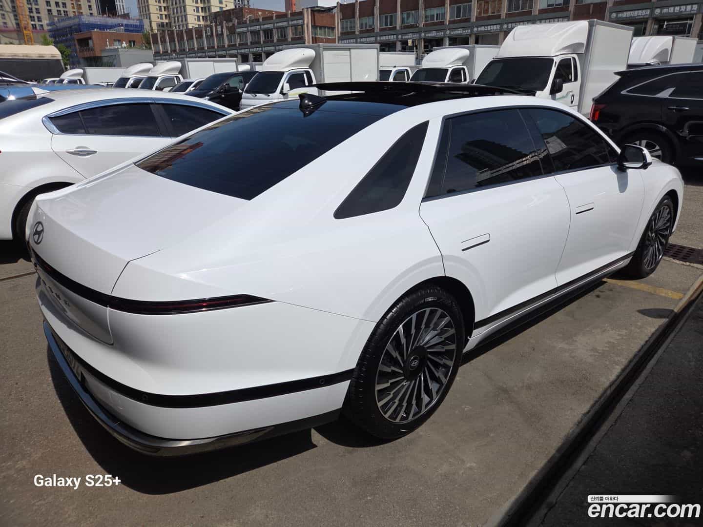 Grandeur Hyundai 2023.1-OUTER-005