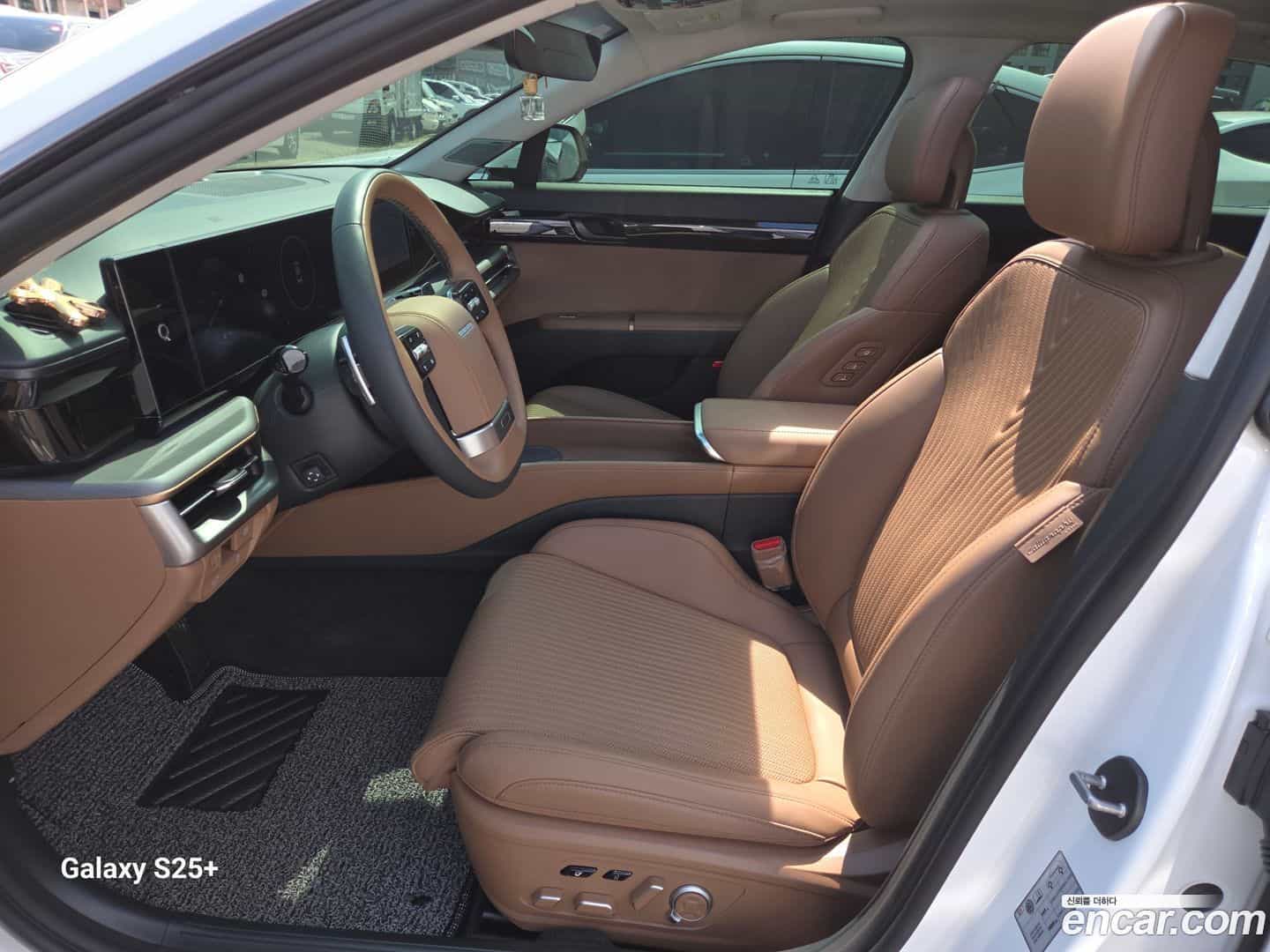 Grandeur Hyundai 2023.1-INNER-007