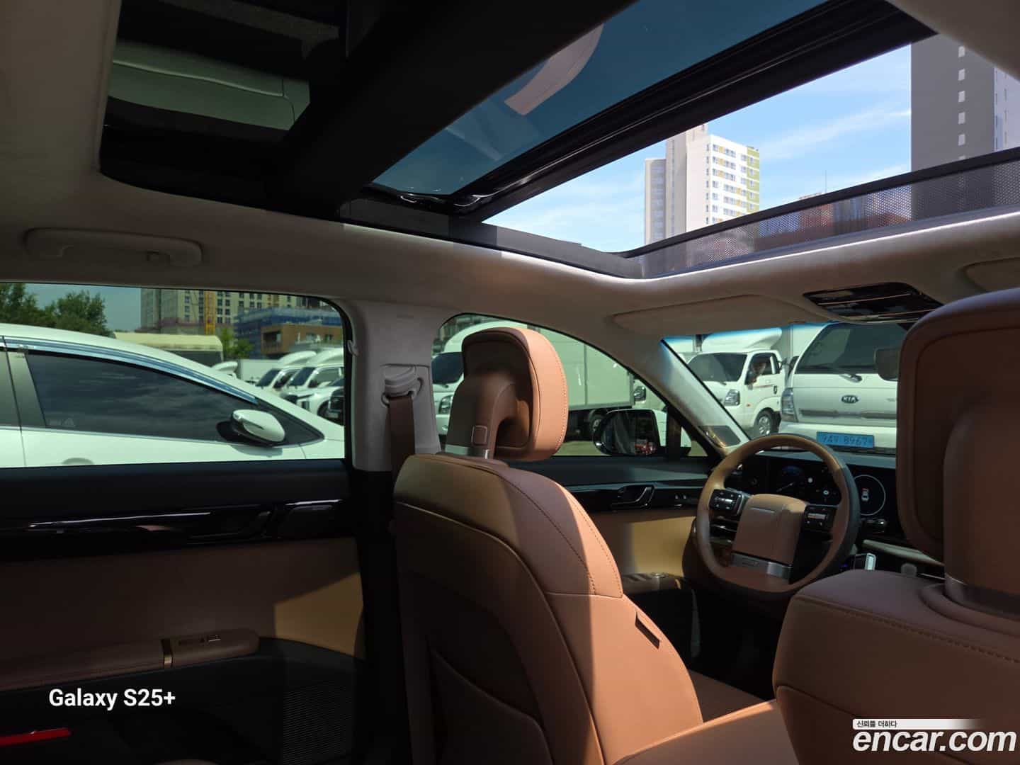 Grandeur Hyundai 2023.1-OPTION-022