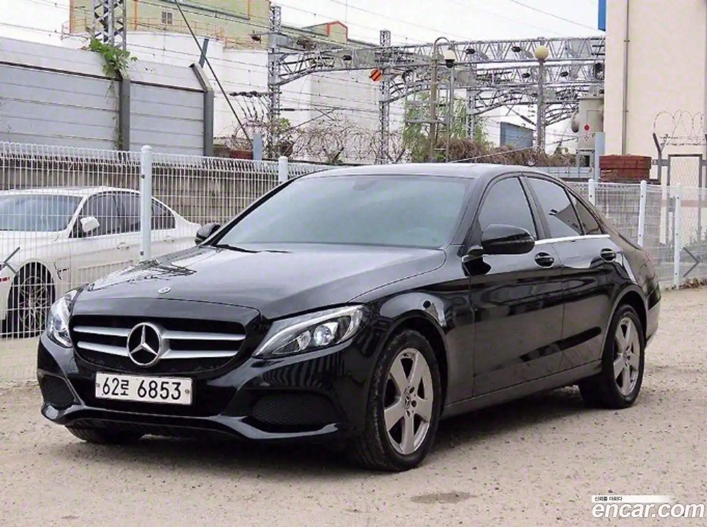 C-Class Mercedes-Benz 2018.3-OUTER-002